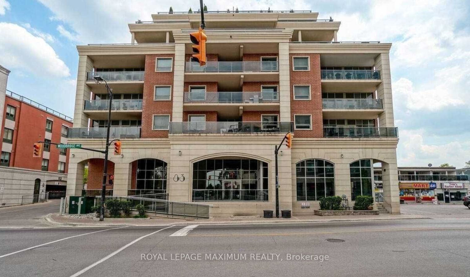 83 Woodbridge Avenue 217, Vaughan, ON L4L 0C8 photo 2