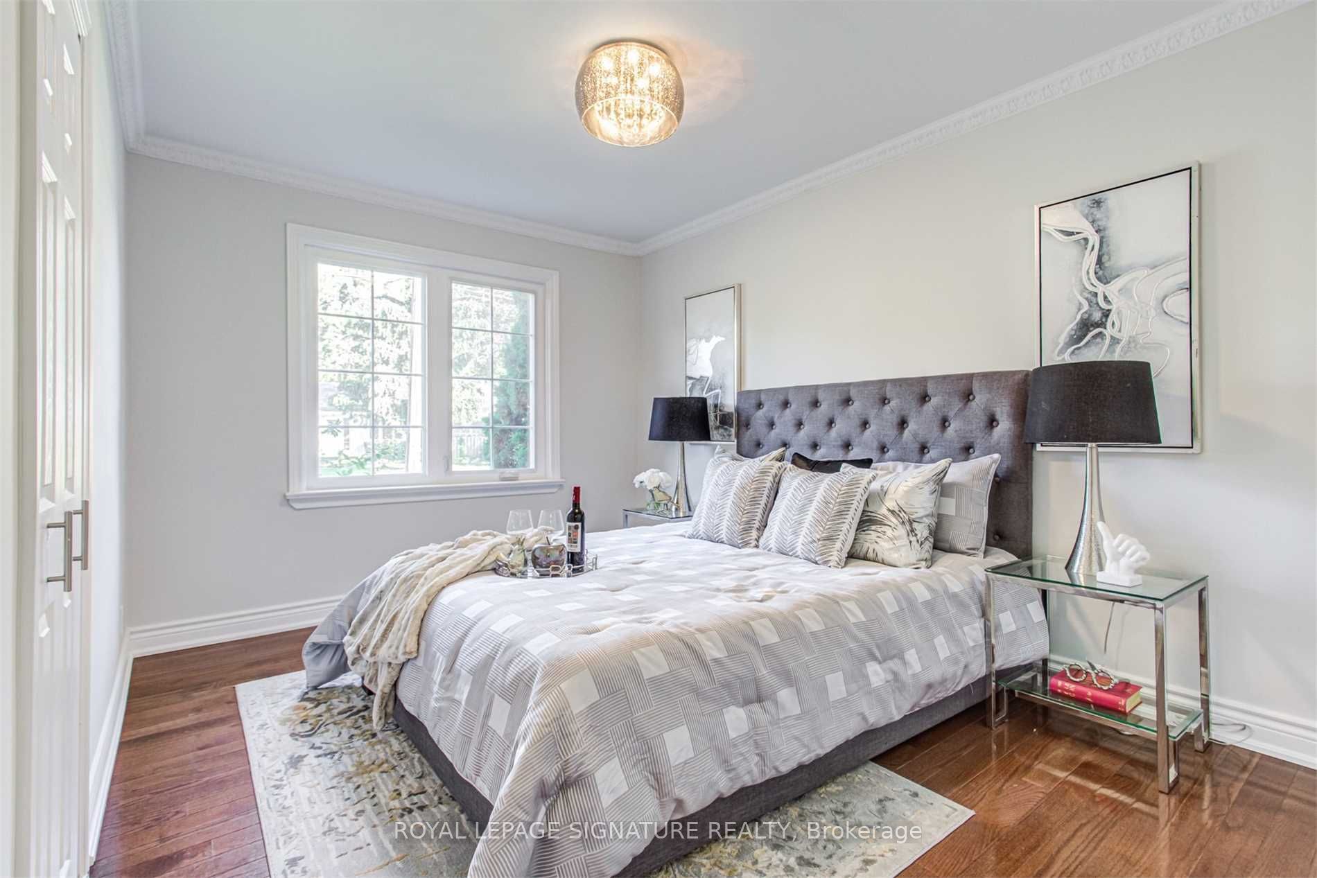 50 Cartier Crescent Main, Richmond Hill, ON L4C 2N2 photo 4