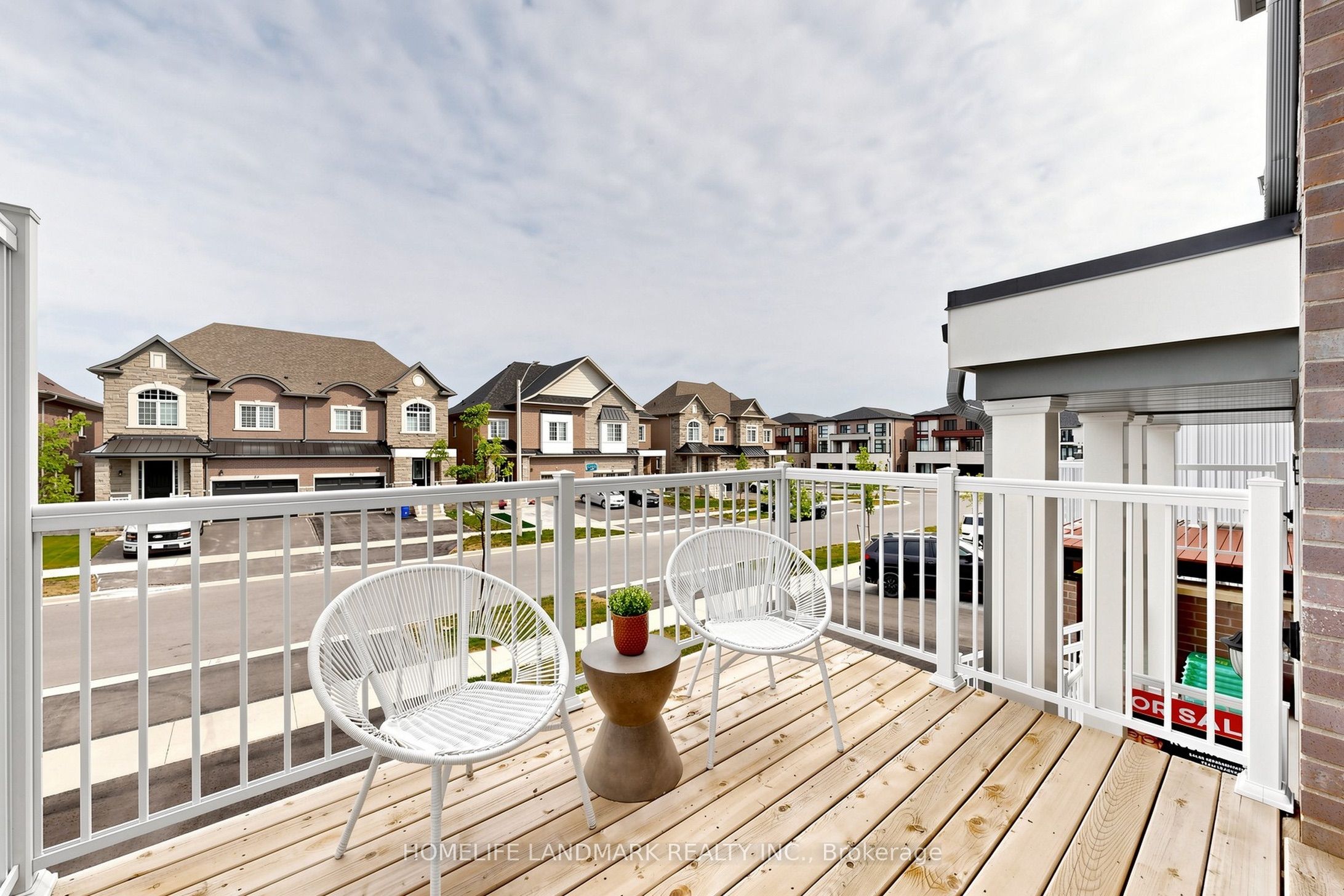 53 Seguin Street, Richmond Hill, ON L4E 1H9 photo 3