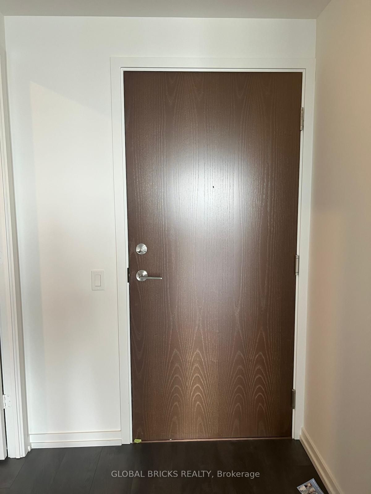 1000 Portage Parkway 5, Vaughan, ON L4K 0L1 photo 3