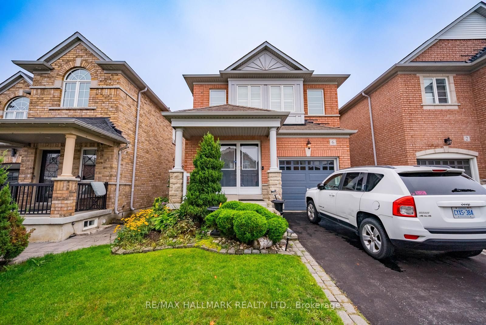 6 Duffin Drive, Whitchurch-Stouffville, ON L4A 0R5 photo 2