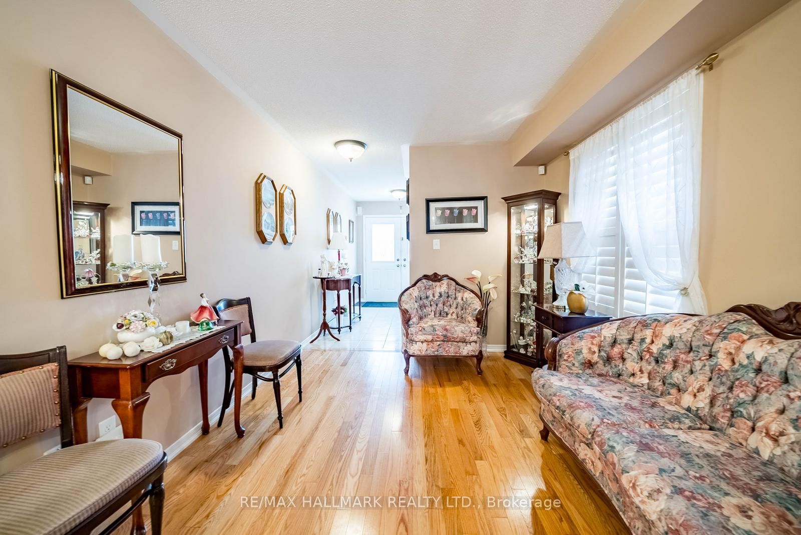 6 Duffin Drive, Whitchurch-Stouffville, ON L4A 0R5 photo 5