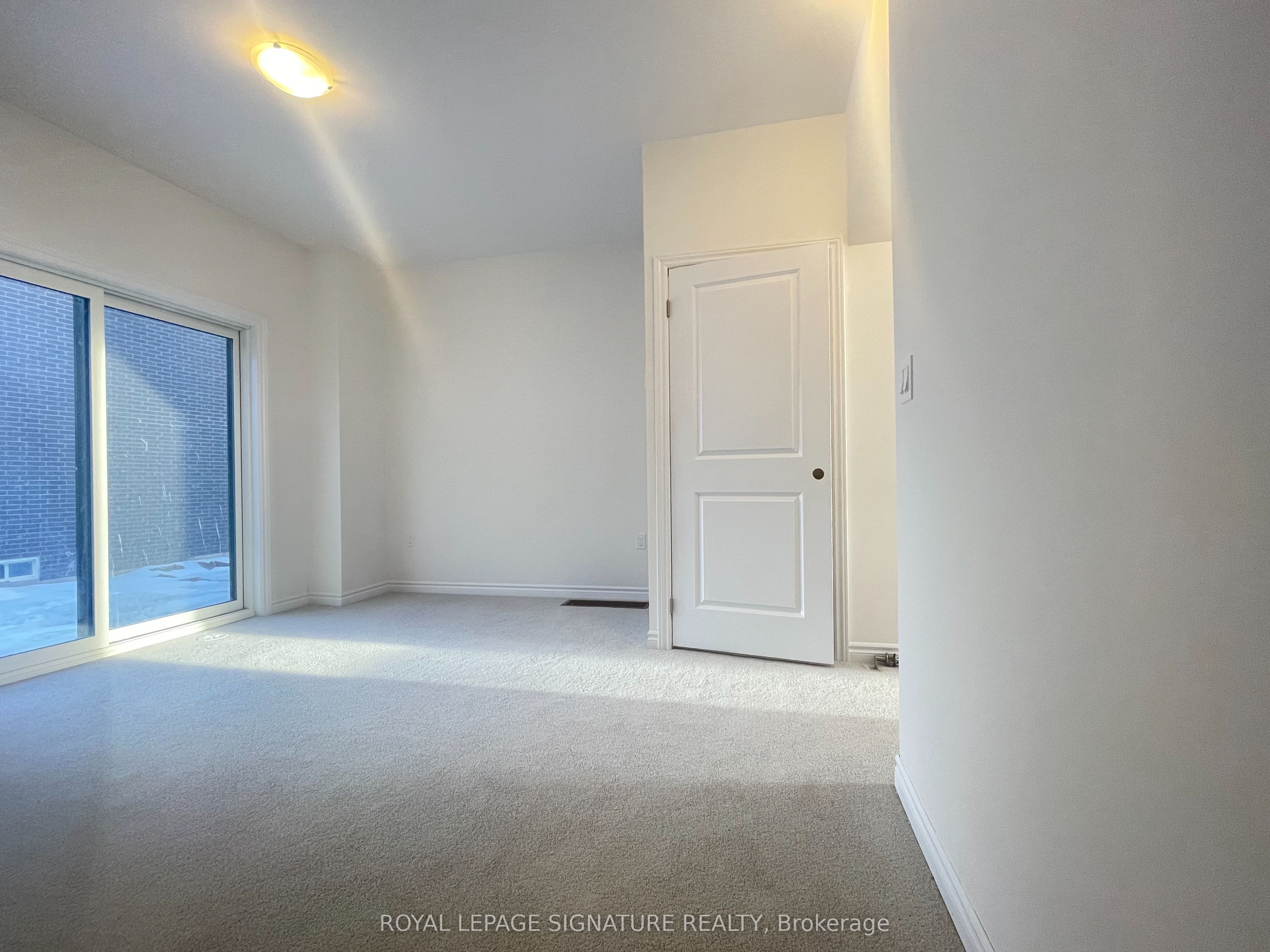 134 Wascana Road, Vaughan, ON L4L 5G9 photo 3