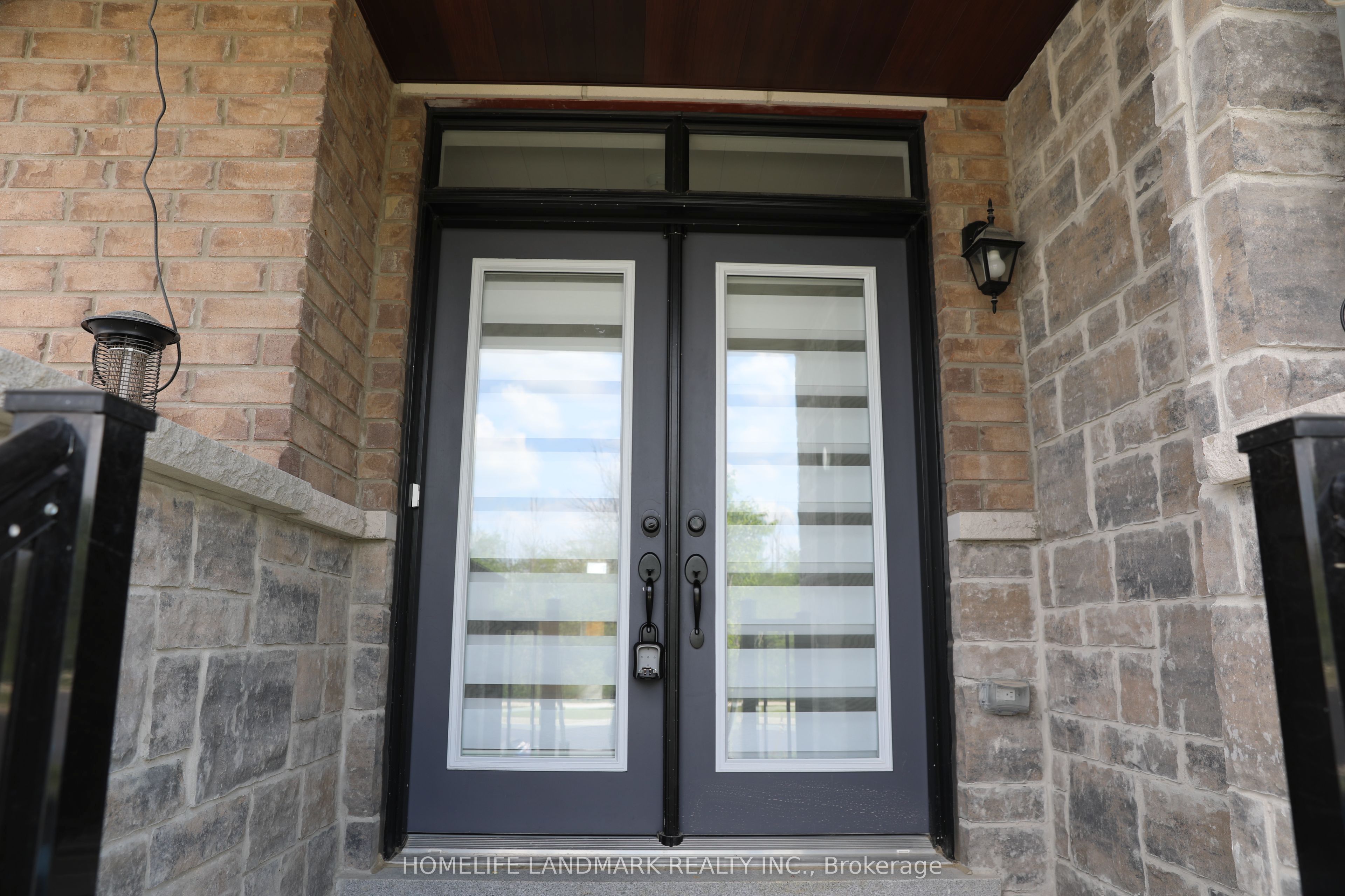 119 Mccague Avenue, Richmond Hill, ON L4S 0M2 photo 3