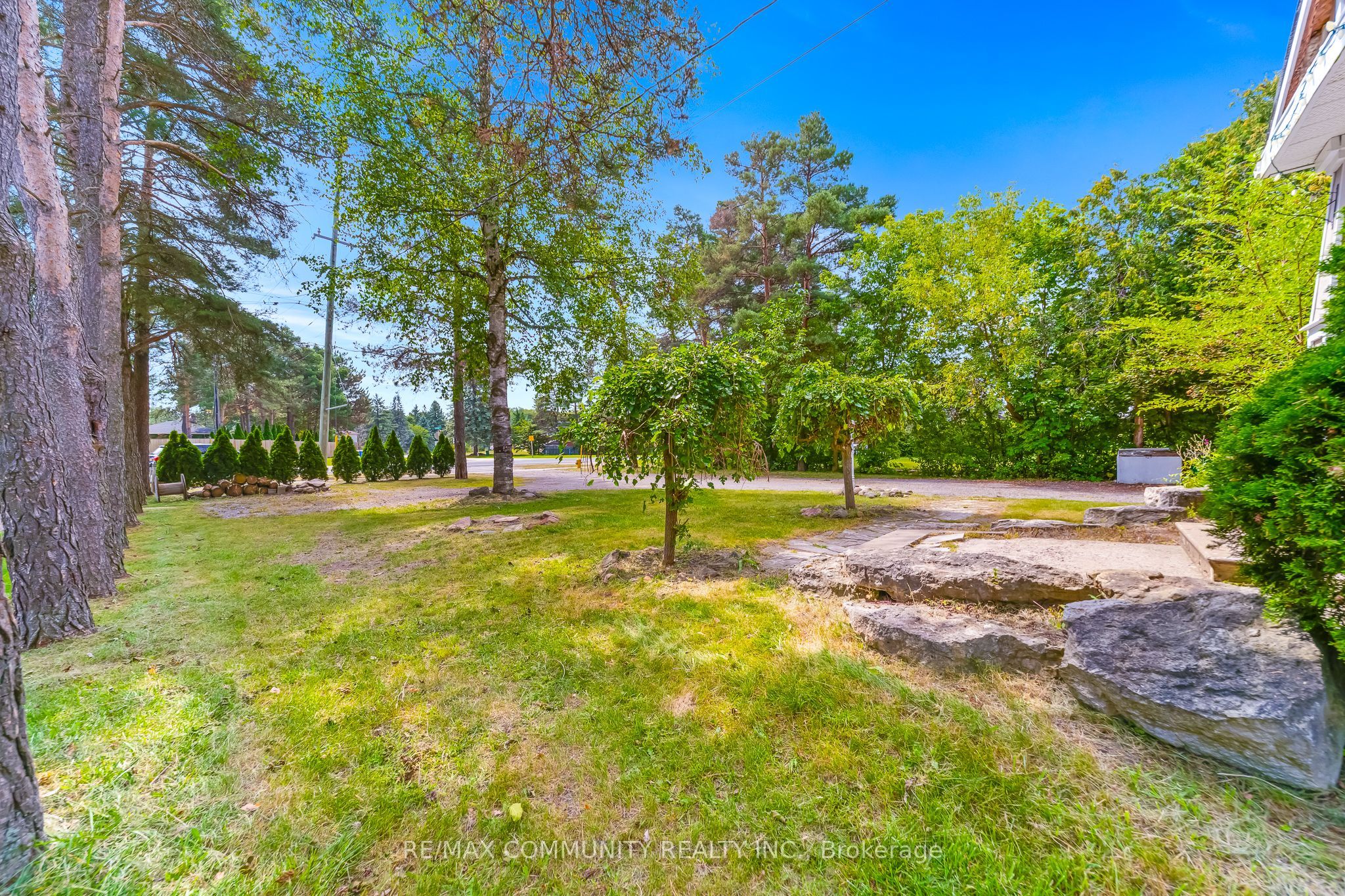 5154 Aurora Road, Whitchurch-Stouffville, ON L4A 7X4 photo 4
