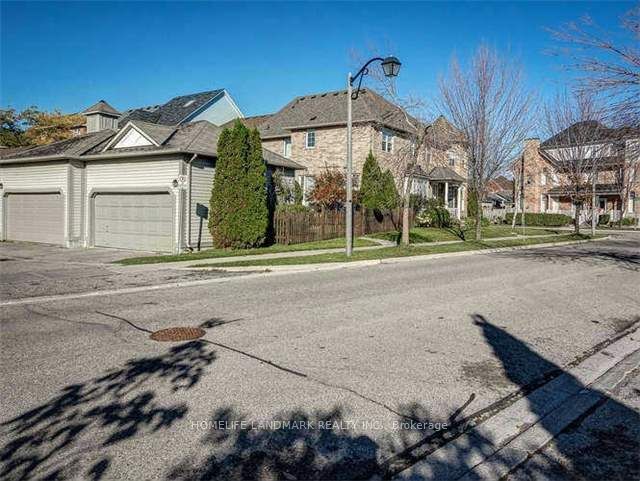 91 The Meadows Avenue, Markham, ON L6B 1B6 photo 2