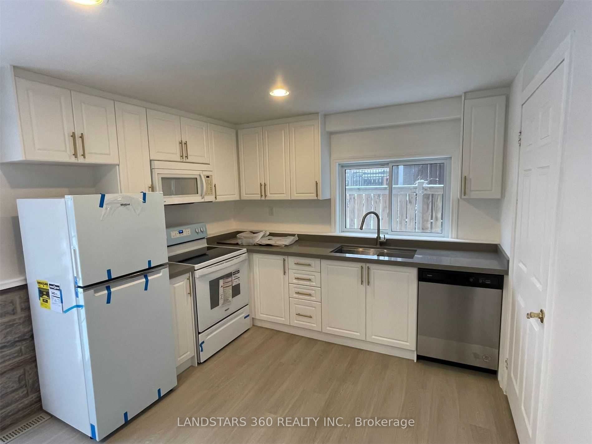 204 Bayview Avenue Lower, Georgina, ON L4P 2T2 photo 3