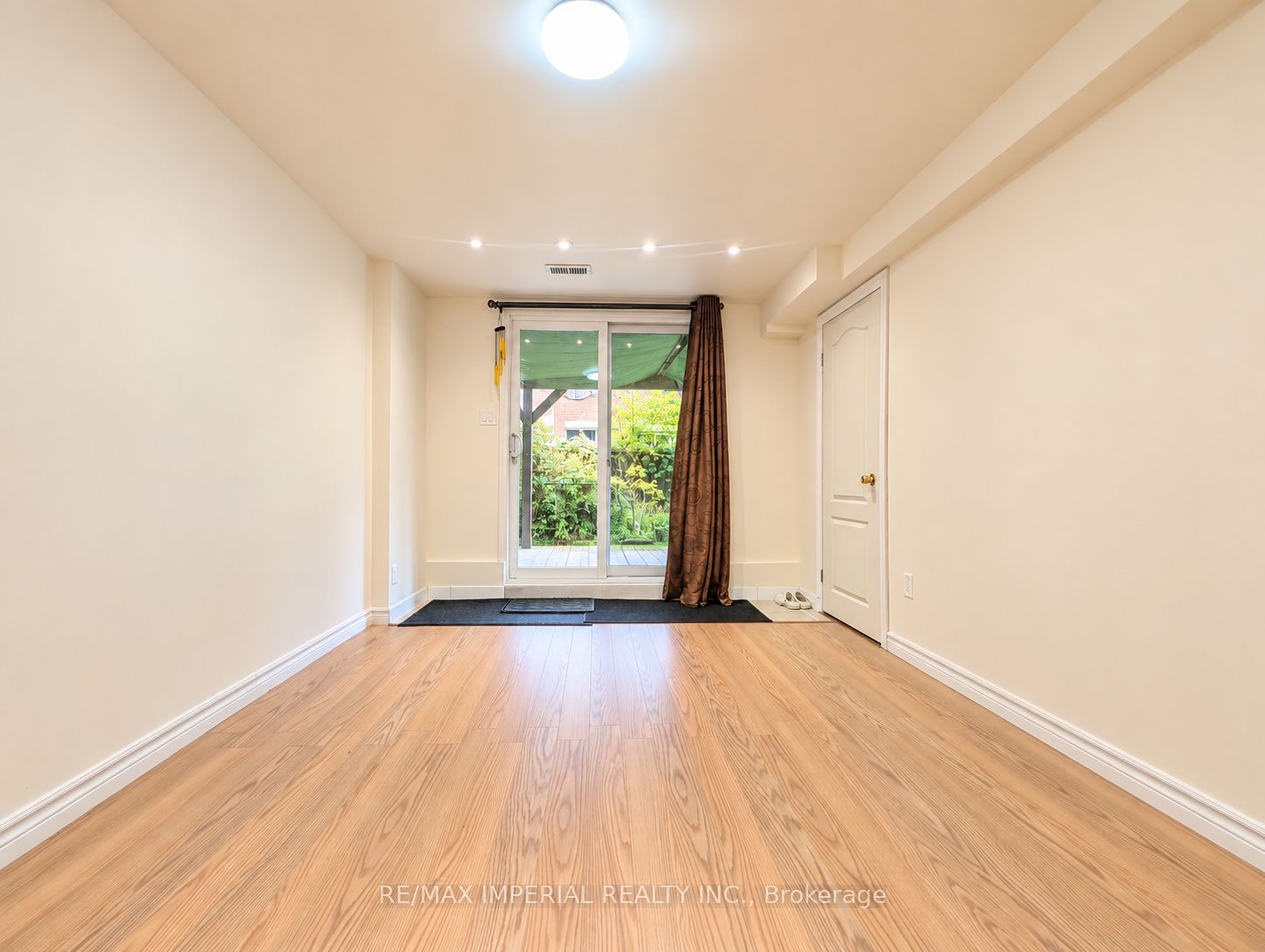 234 Old Colony Road BSMT, Richmond Hill, ON L4E 5B9 photo 4