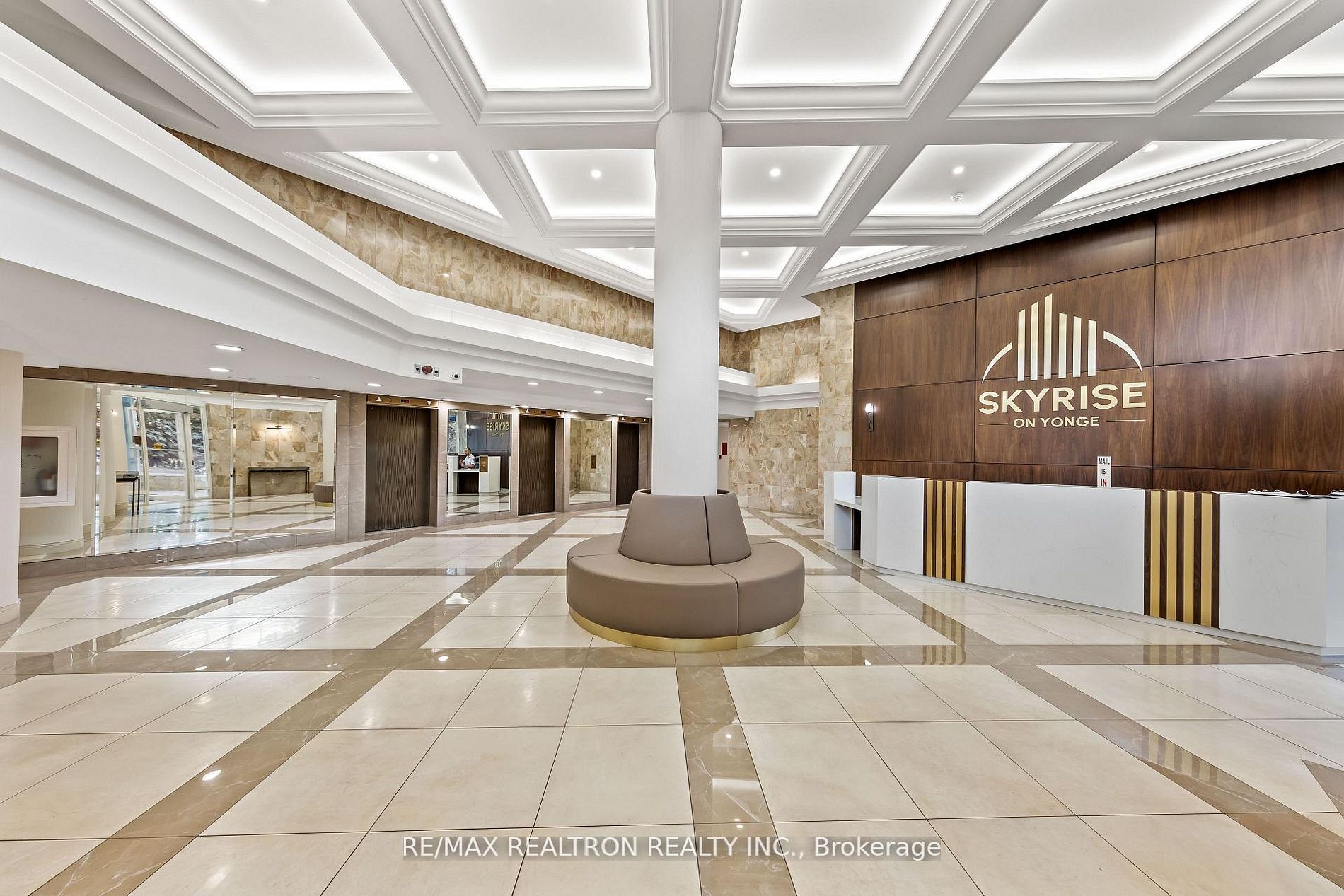 7300 Yonge Street 210, Vaughan, ON L4J 7Y5 photo 2