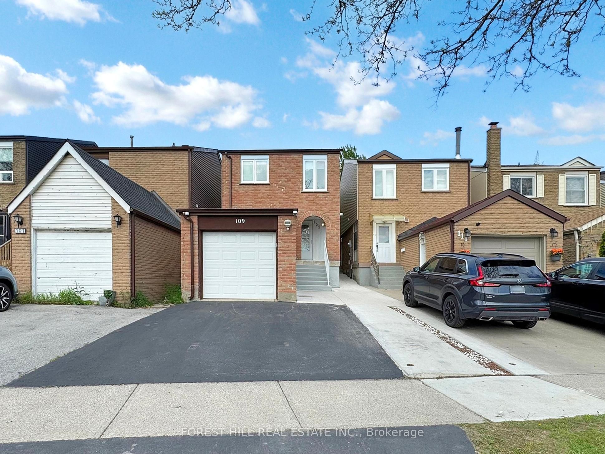 109 Spyglass Hill Road, Vaughan, ON L4K 2K6 photo 2