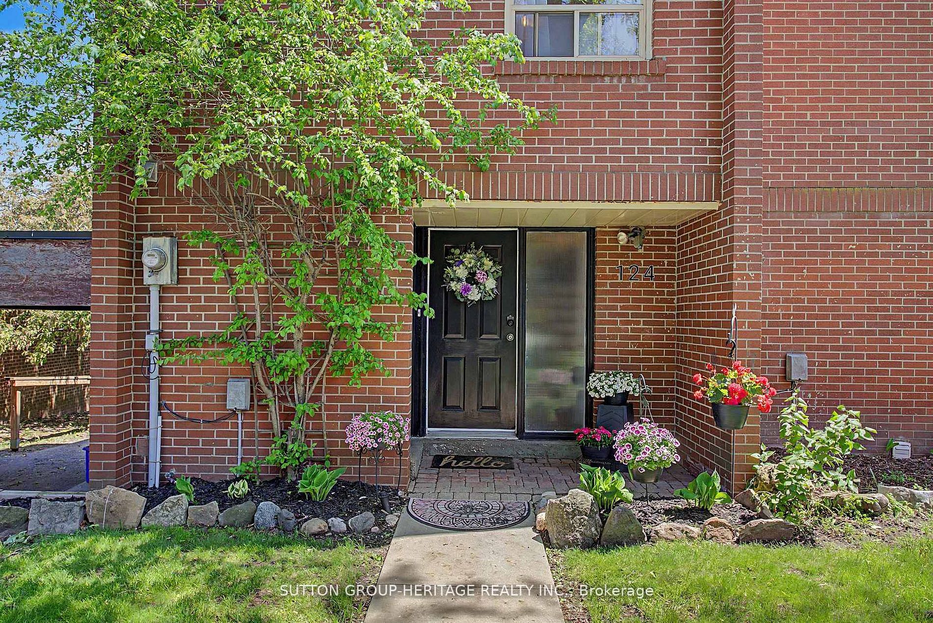 124 Wales Avenue, Markham, ON L3P 3K2 photo 2
