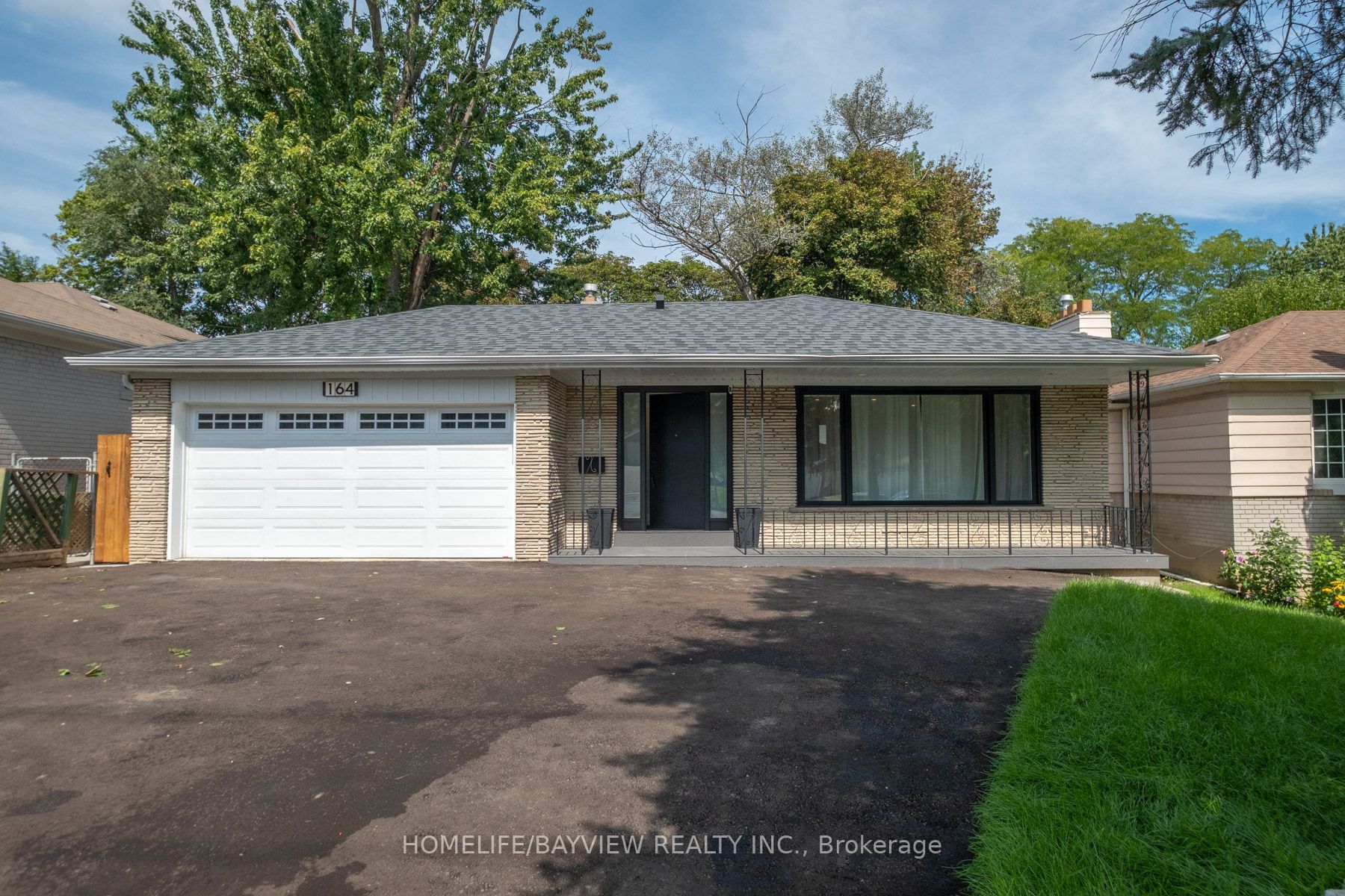 164 Steeles Avenue E, Markham, ON L3T 1A5 photo 2
