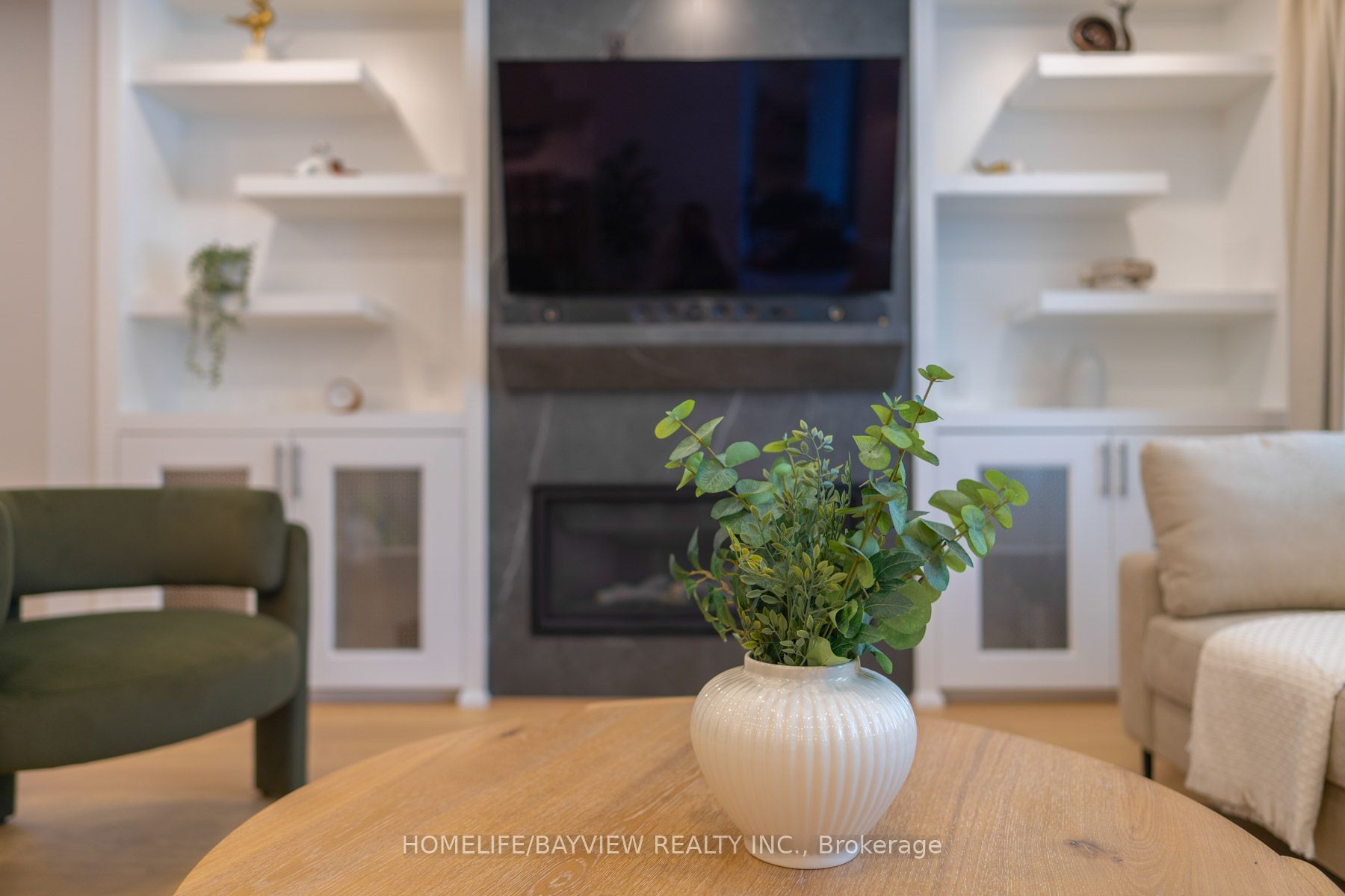 164 Steeles Avenue E, Markham, ON L3T 1A5 photo 4