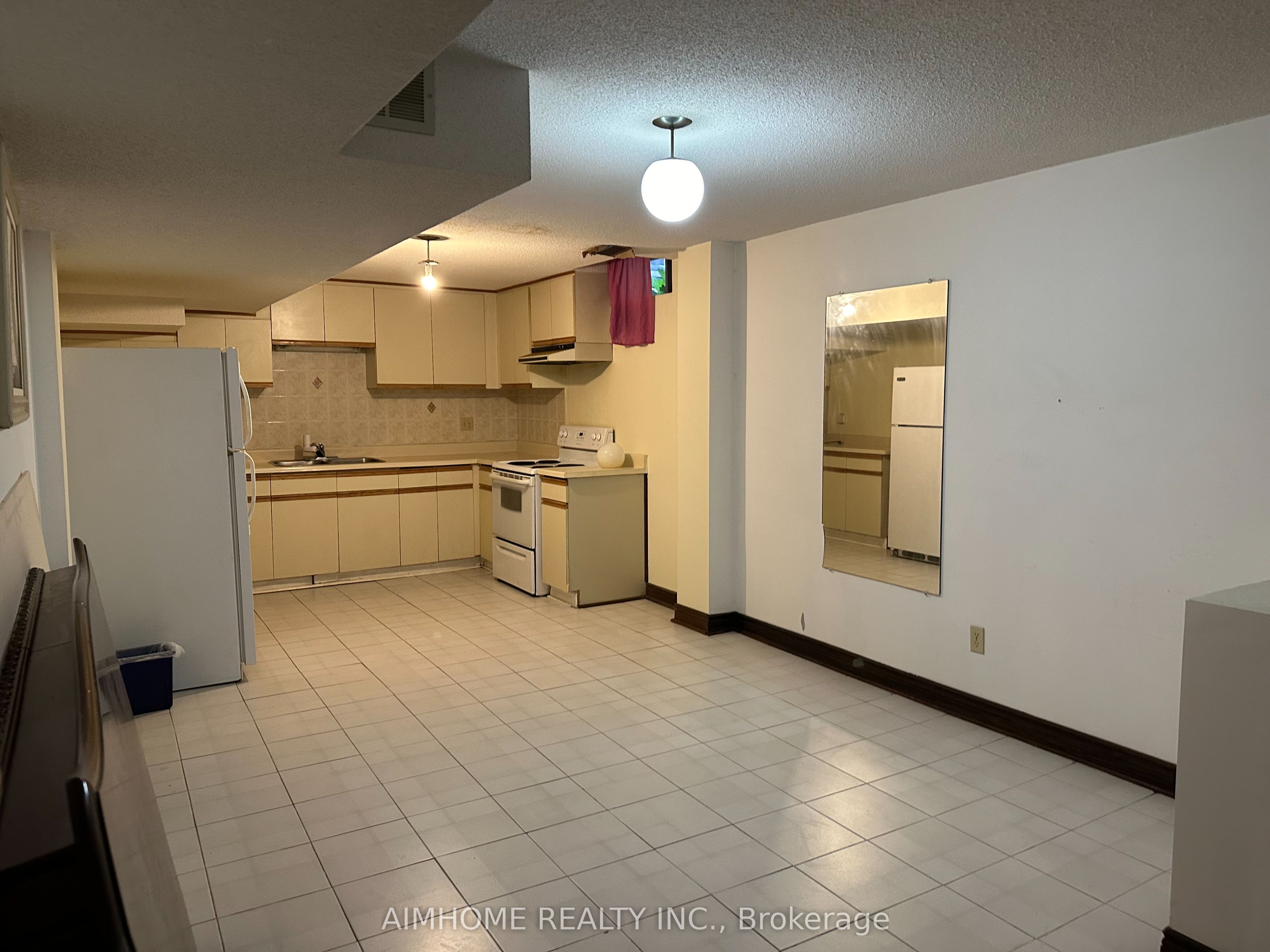 45 Granite Street, Vaughan, ON L4L 5J7