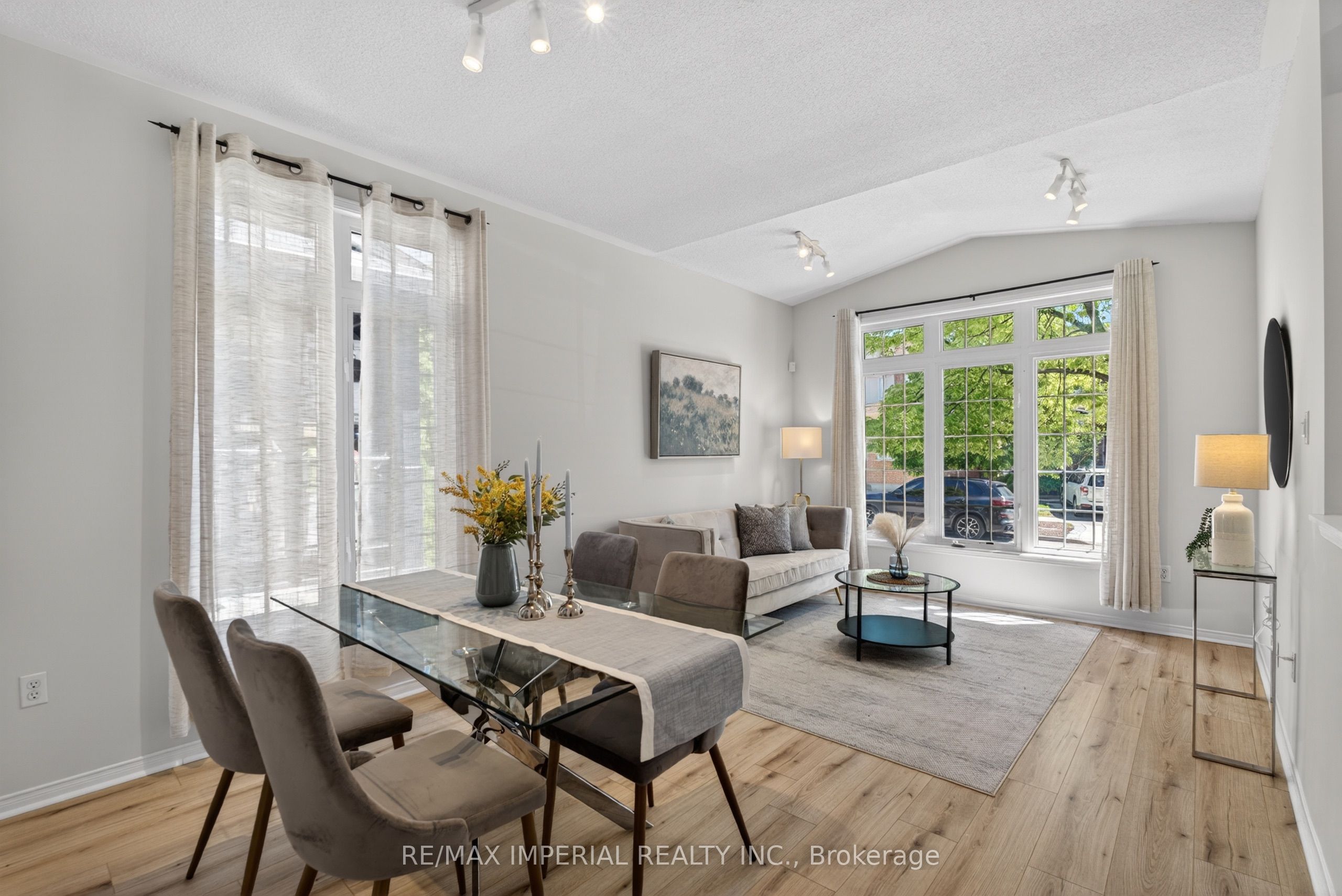 18 Davidoff Street, Markham, ON L6E 1P6 photo 5