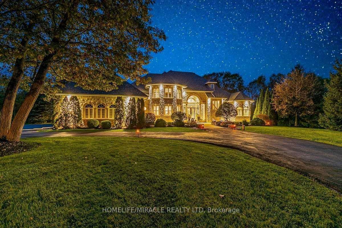 12 Deer Run, Uxbridge, ON L9P 0K9 photo 4