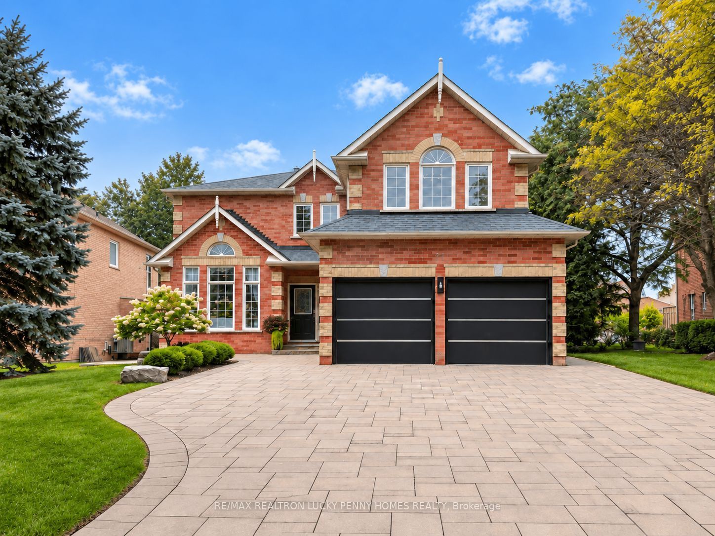 71 Fawnbrook Circle, Markham, ON L3P 7V8