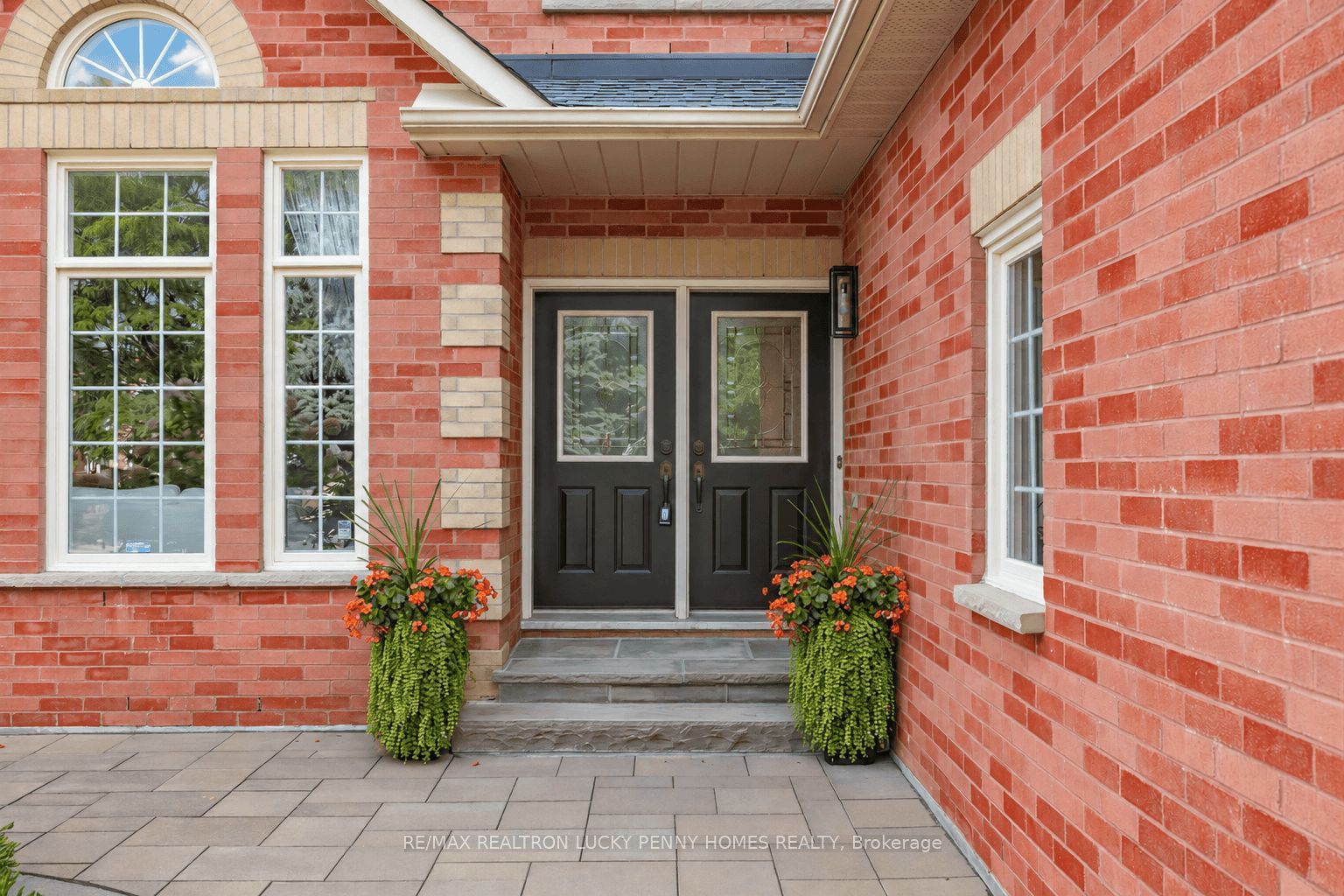 71 Fawnbrook Circle, Markham, ON L3P 7V8 photo 4