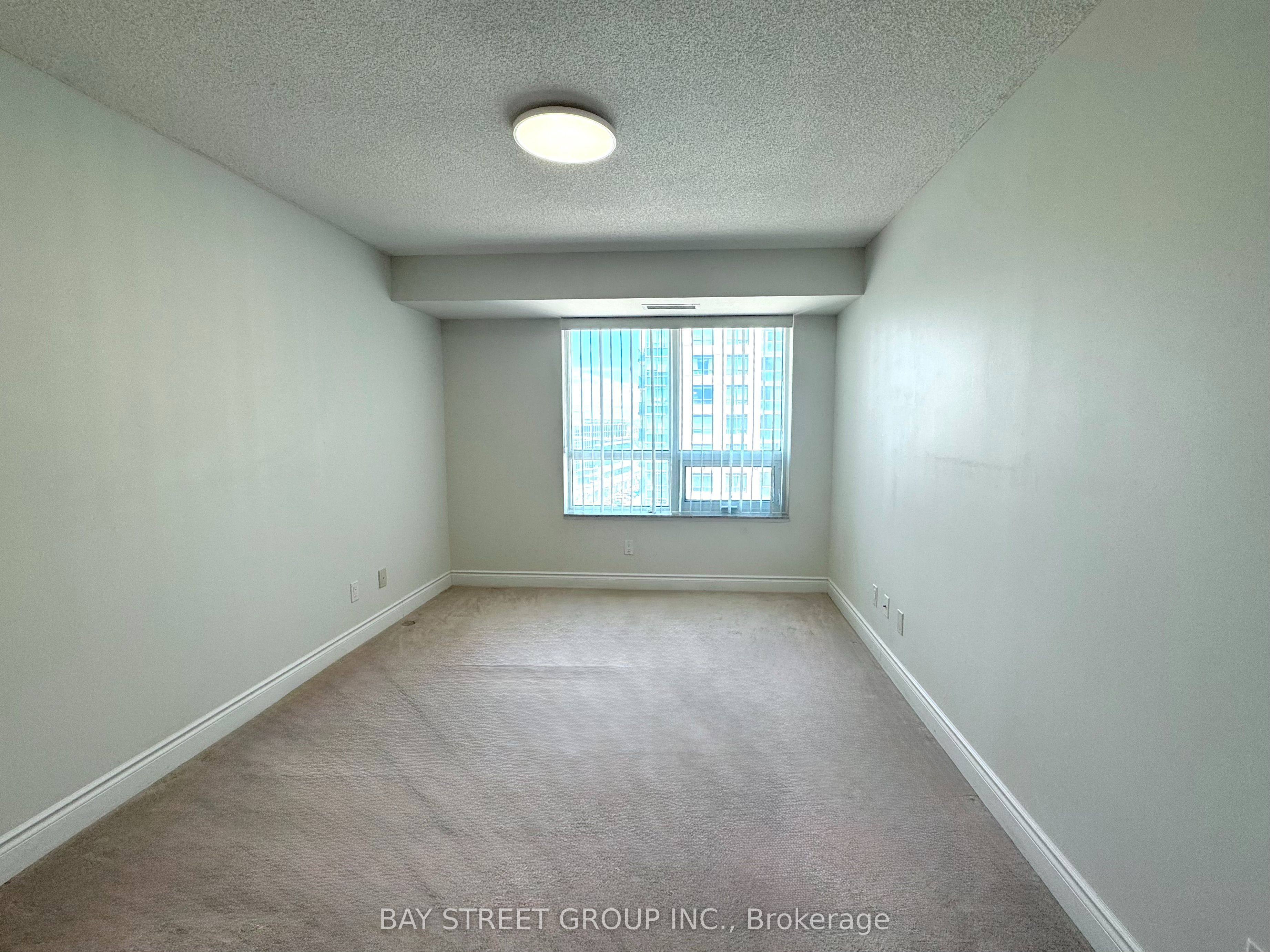 60 South Town Centre Boulevard 908, Markham, ON L6G 0C5 photo 5