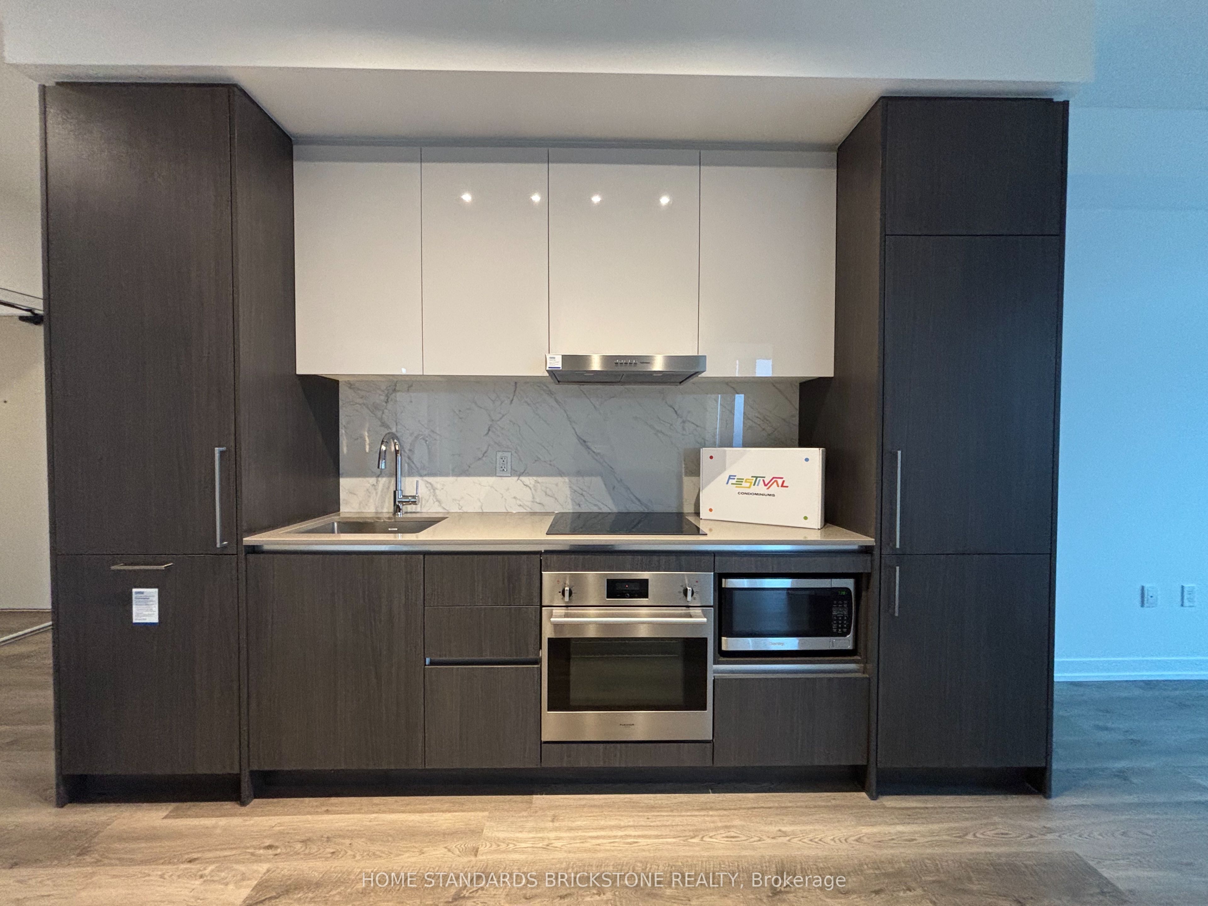 195 Commerce Street 4506, Vaughan, ON L4K 0P9
