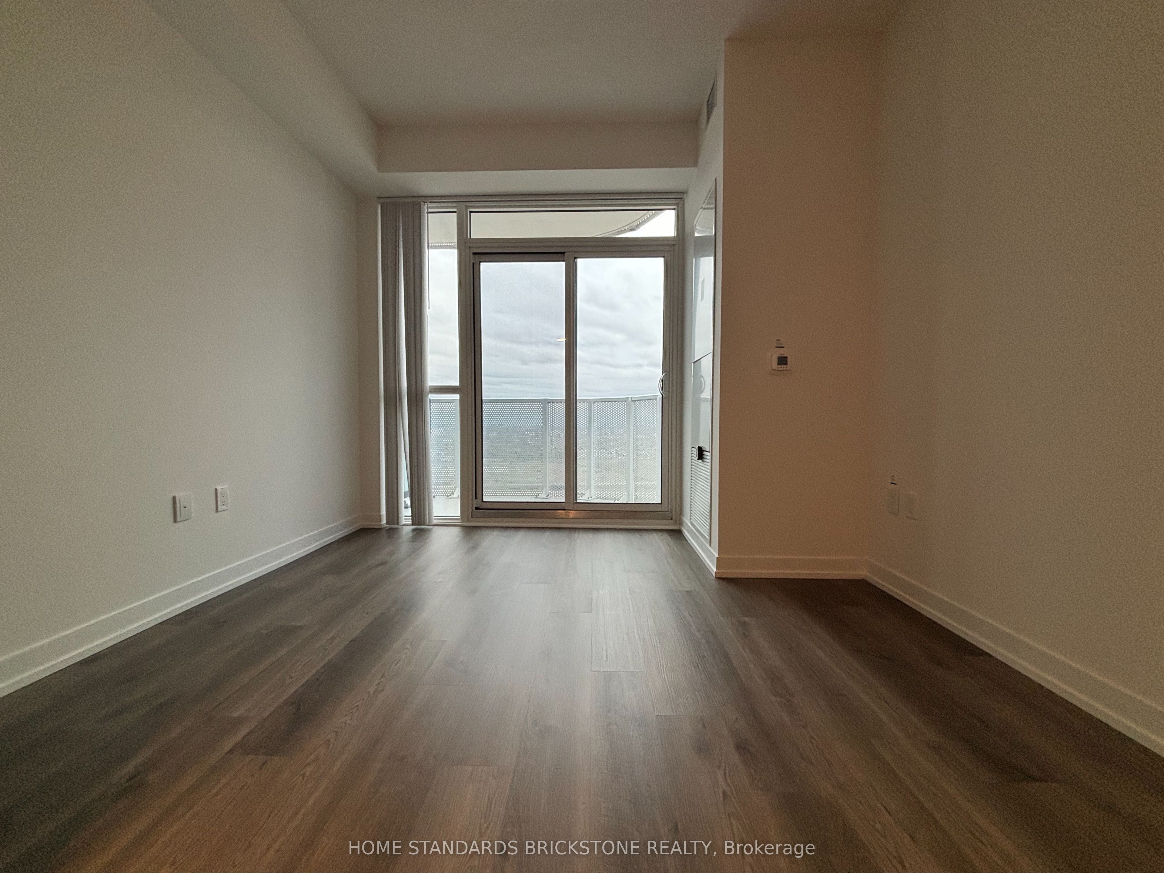 195 Commerce Street 4506, Vaughan, ON L4K 0P9 photo 4