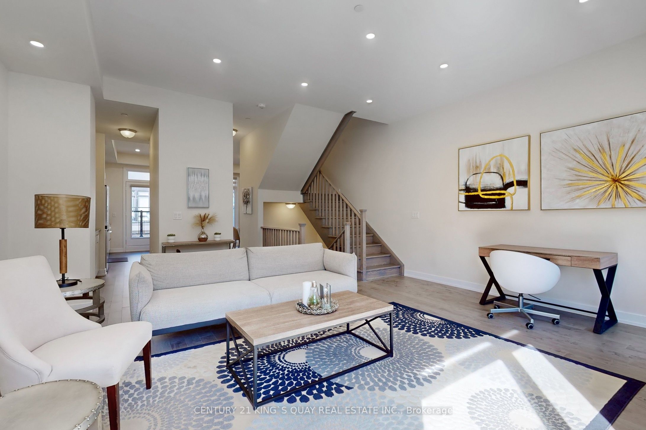 16 Credit Lane, Richmond Hill, ON L4E 1G9 photo 4