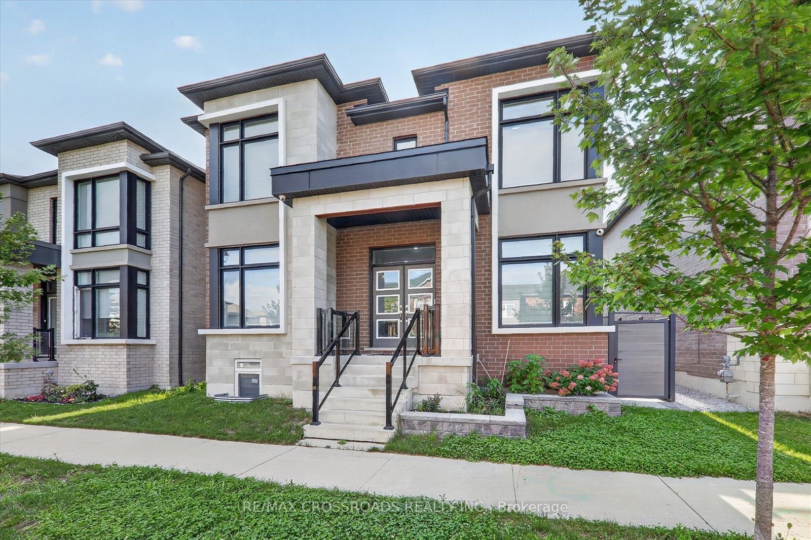 202 Webb Street, Markham, ON L6B 0V5 photo 3