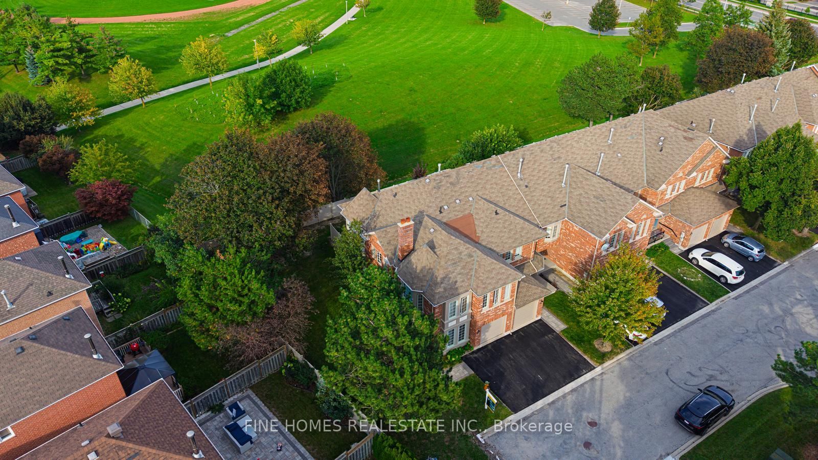 42 Alameda Circle, Vaughan, ON L4J 8A6 photo 2
