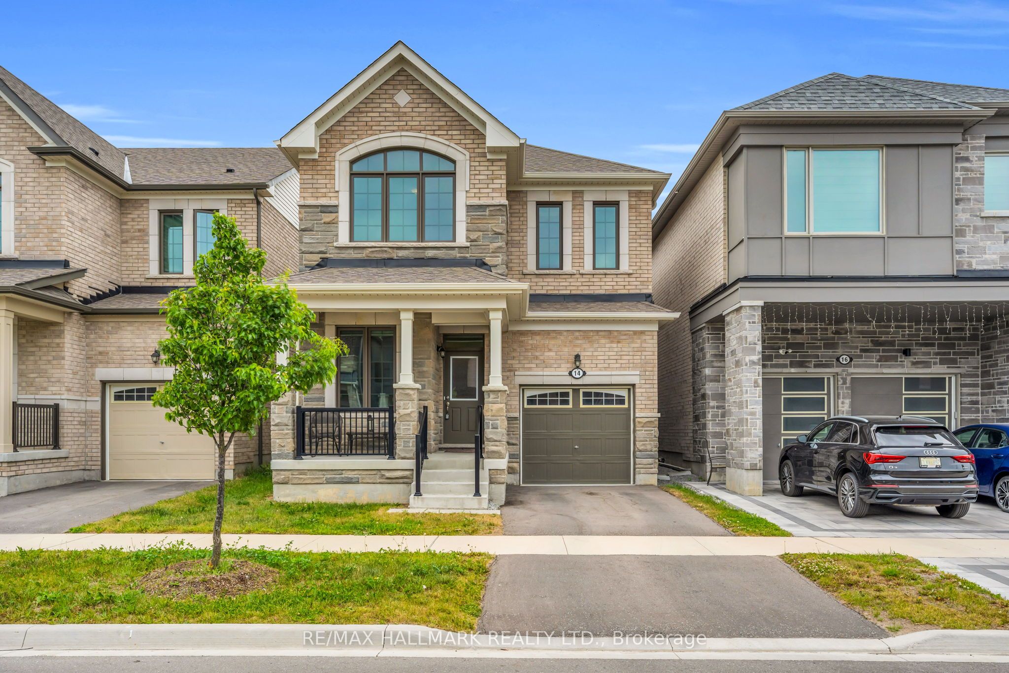 14 Eberly Woods Drive, Markham, ON L6C 3K5 photo 2