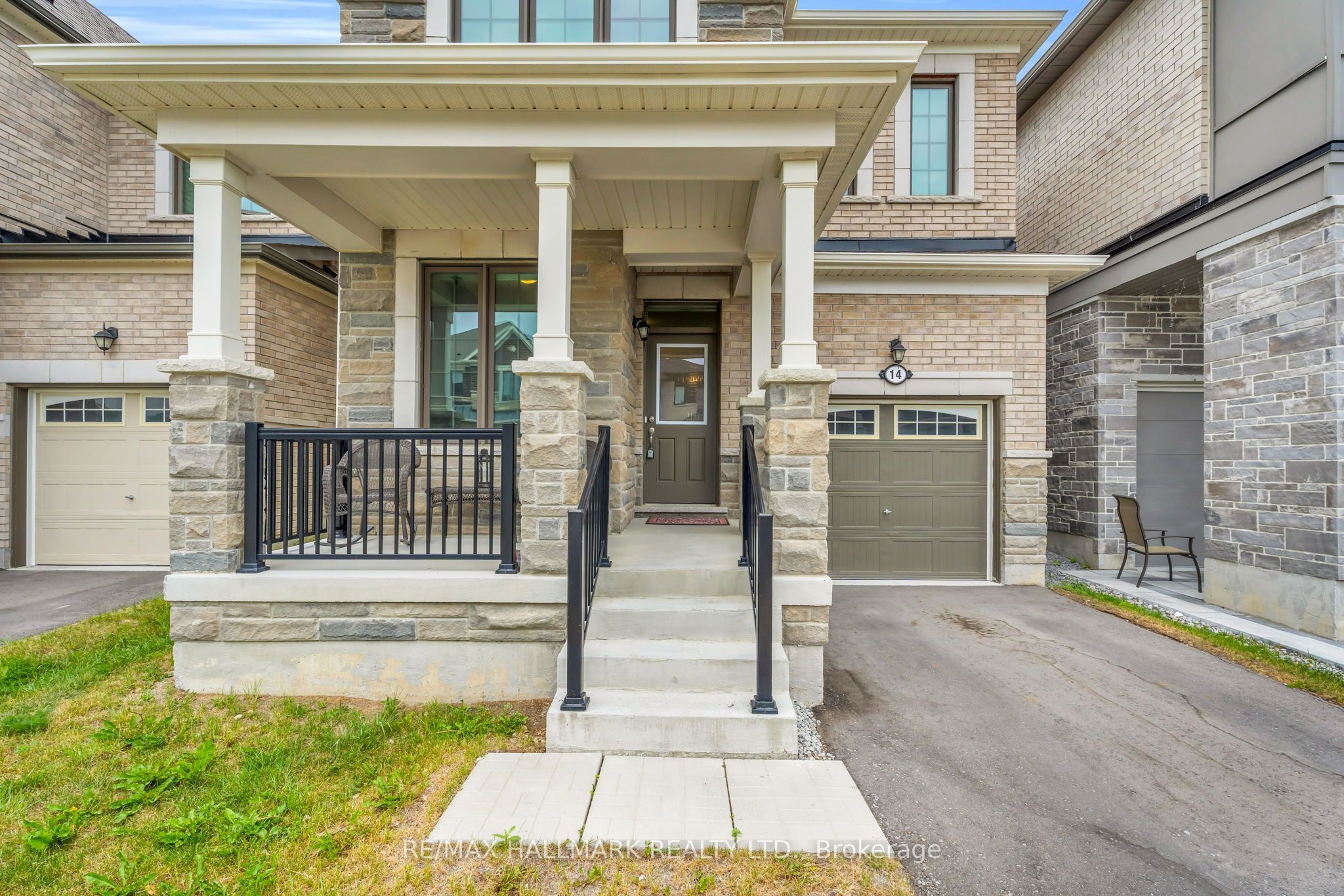 14 Eberly Woods Drive, Markham, ON L6C 3K5 photo 4