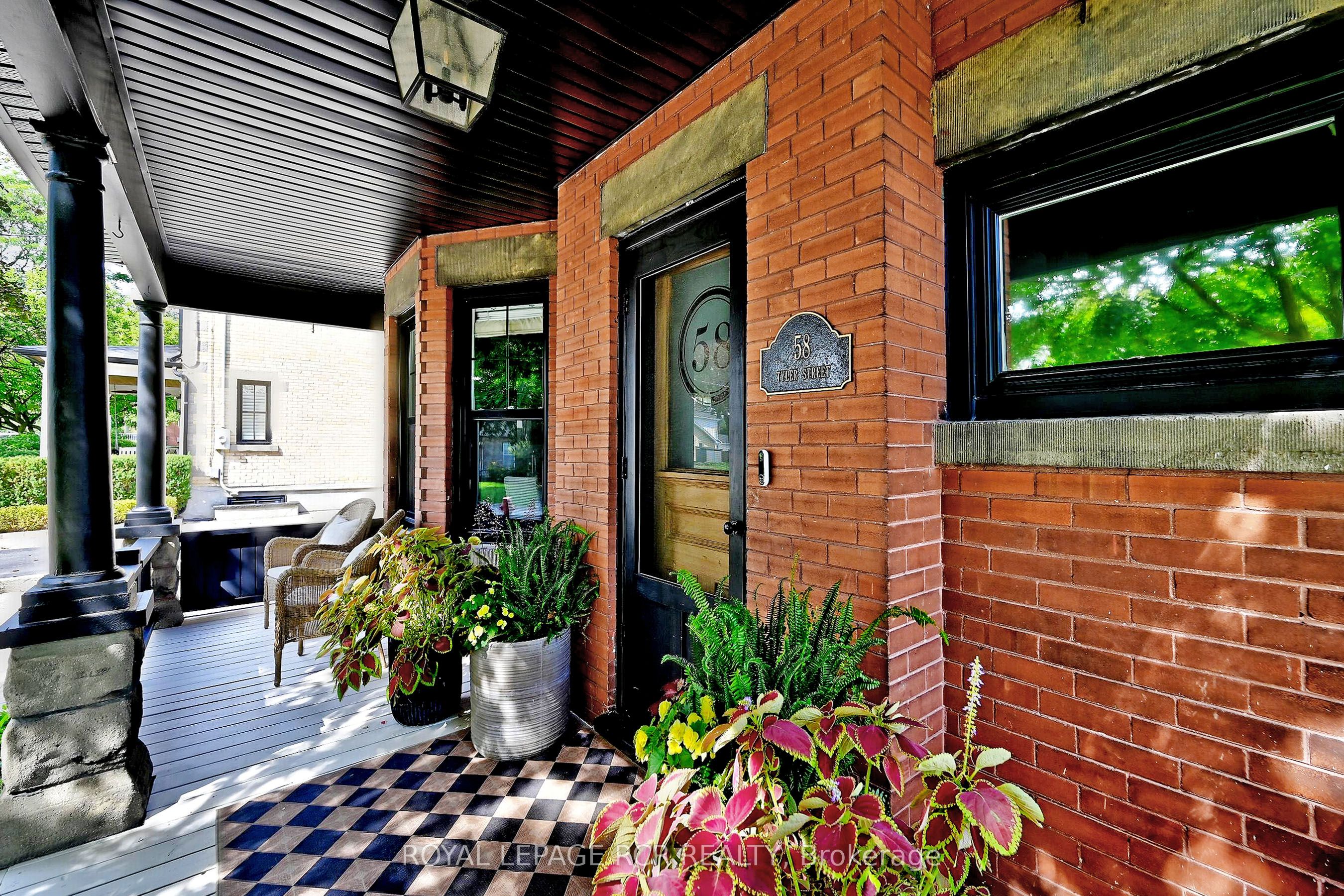 58 Tyler Street, Aurora, ON L4G 2N2 photo 5