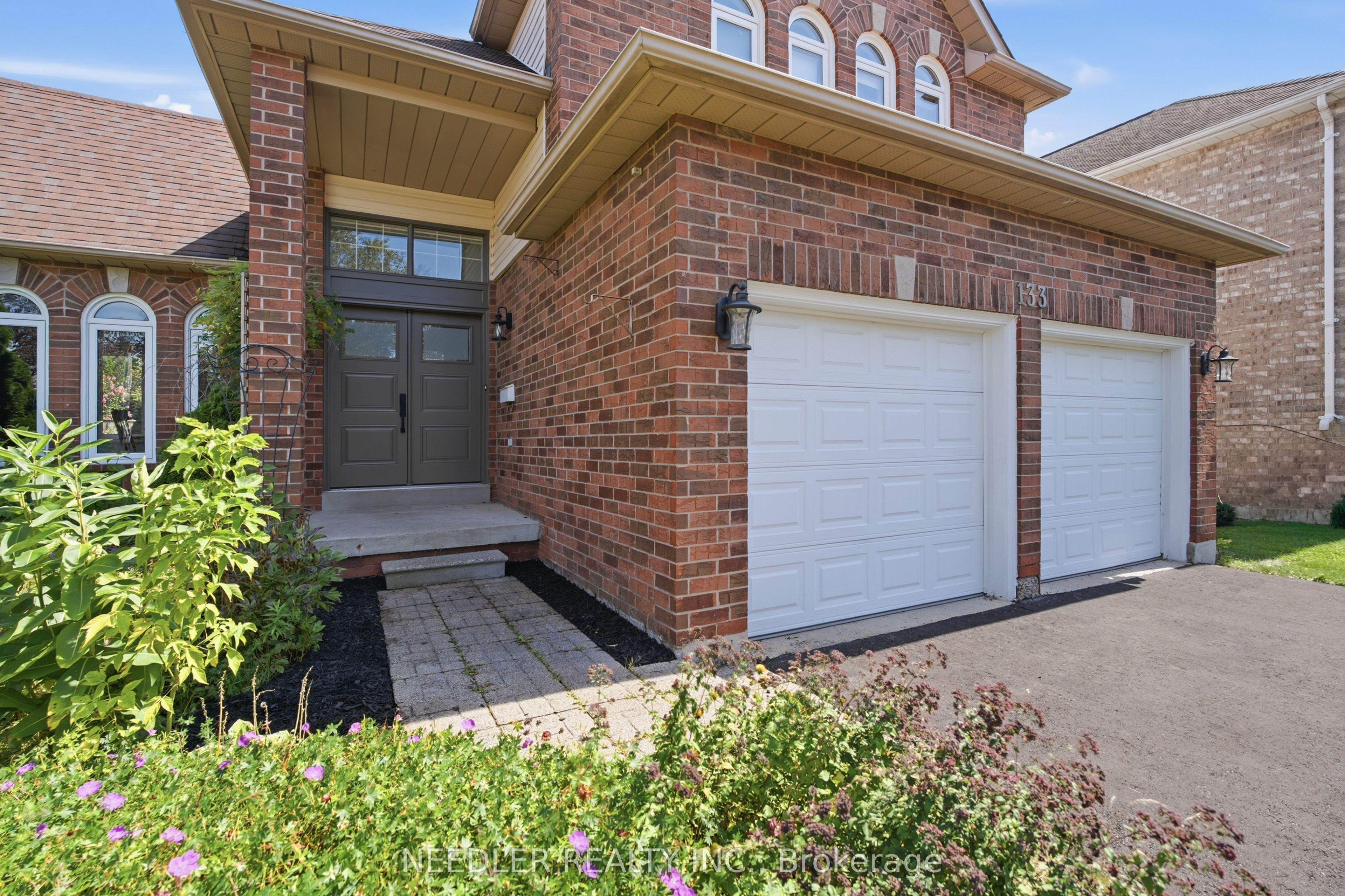 133 King Street, East Gwillimbury, ON L0G 1M0 photo 2