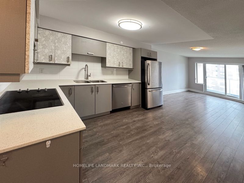 18 Uptown Drive 626, Markham, ON L3R 5M5 photo 3