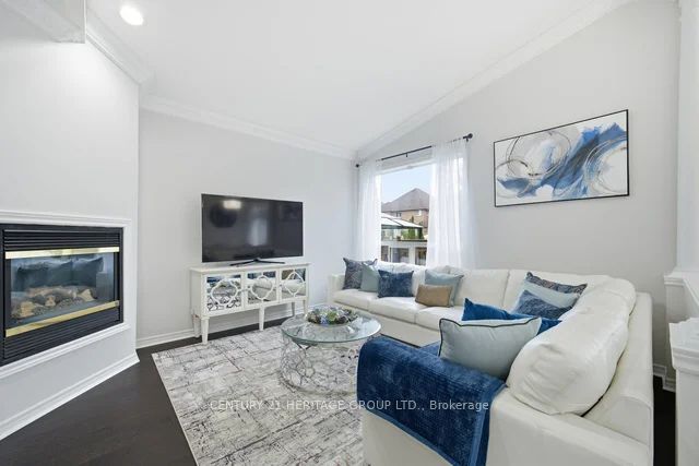 46 Snowy Meadow Avenue, Richmond Hill, ON L4E 3V4 photo 3