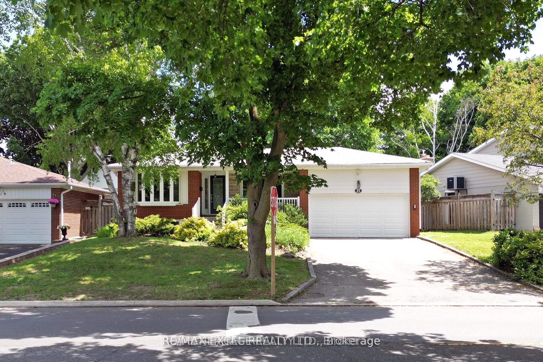 21 Wootten Way S Bsmt, Markham, ON L3P 3H9 photo 2