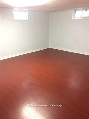 45 Rockport Crescent Basement, Richmond Hill, ON L4C 2L7 photo 2