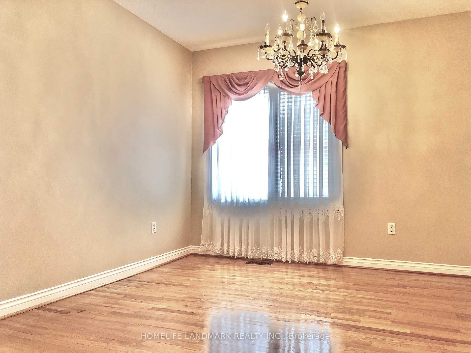 196 Park Drive, Whitchurch-Stouffville, ON L4A 1J8 photo 4