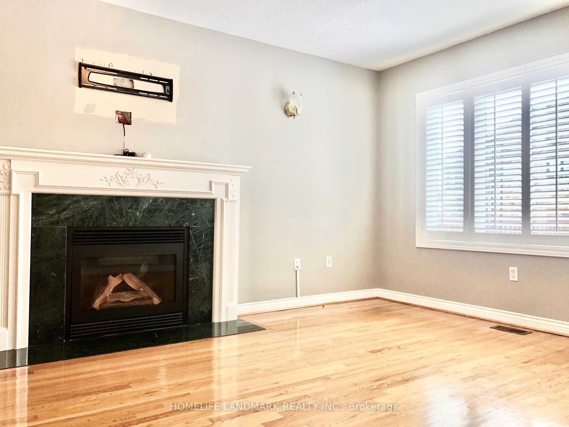 196 Park Drive, Whitchurch-Stouffville, ON L4A 1J8 photo 5