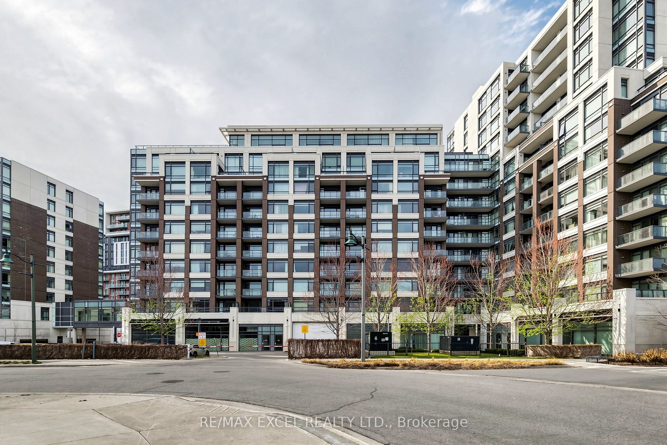 8110 Birchmount Road 416, Markham, ON L6G 0E3 photo 3