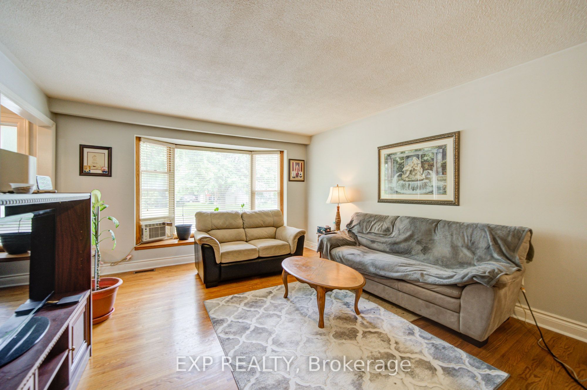 608 Rupert Avenue, Whitchurch-Stouffville, ON L4A 1W1 photo 5