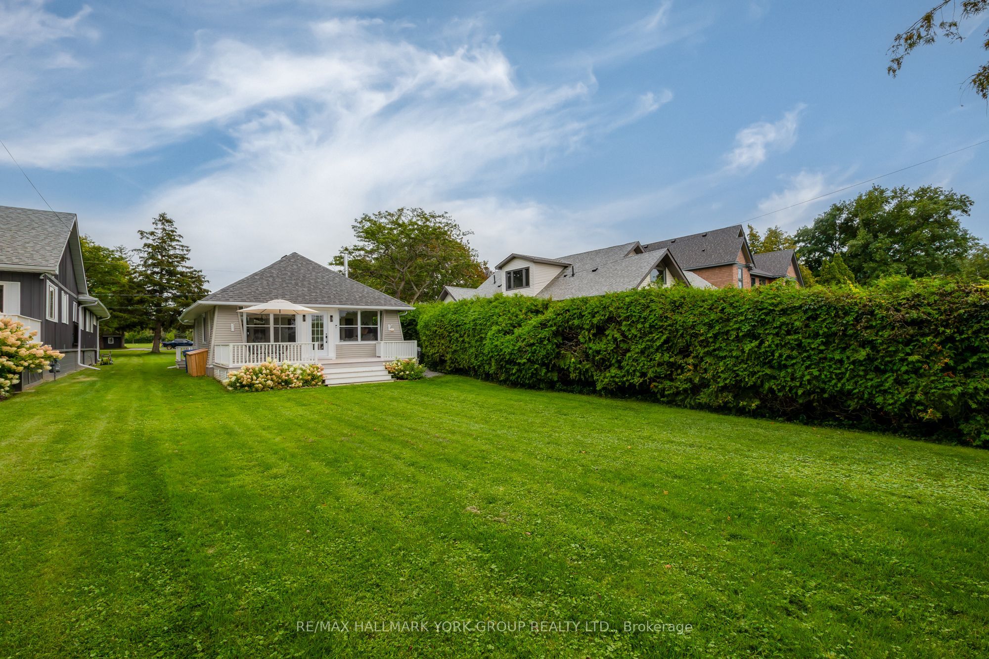 913 Lake Drive N, Georgina, ON L4P 3E9 photo 4