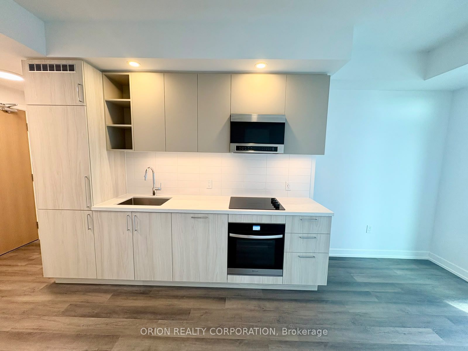 5 Meadowdale Road 1506, Vaughan, ON L4K 0C7 photo 4