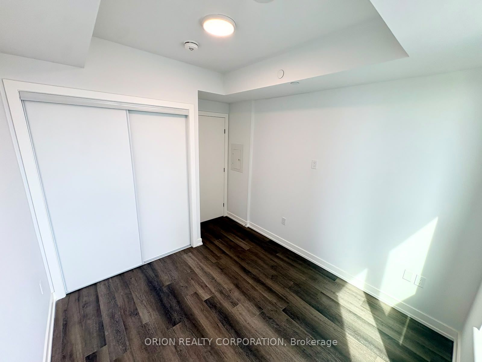 5 Meadowdale Road 1506, Vaughan, ON L4K 0C7 photo 5