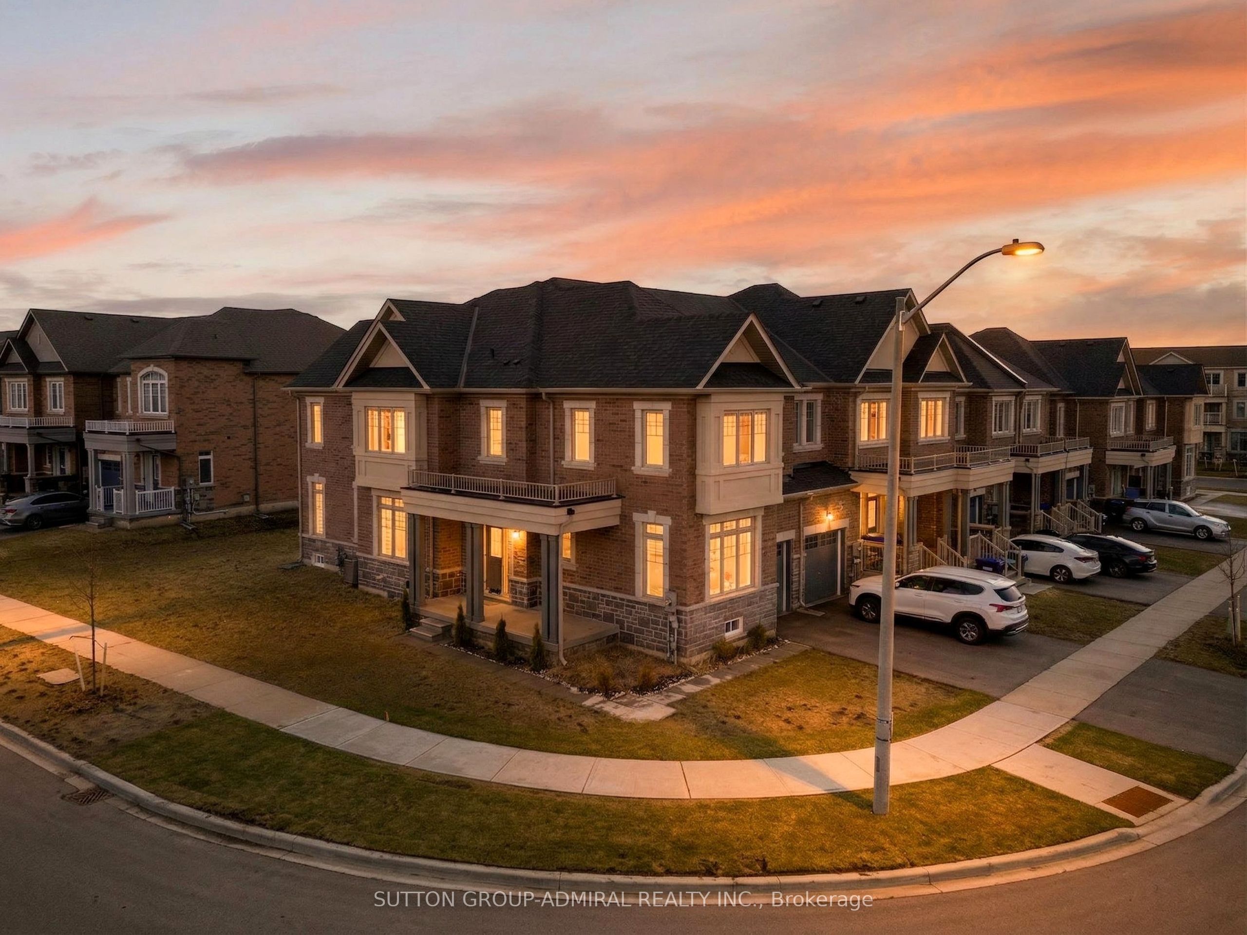 2237 Grainger Loop, Innisfil, ON L9S 0N1