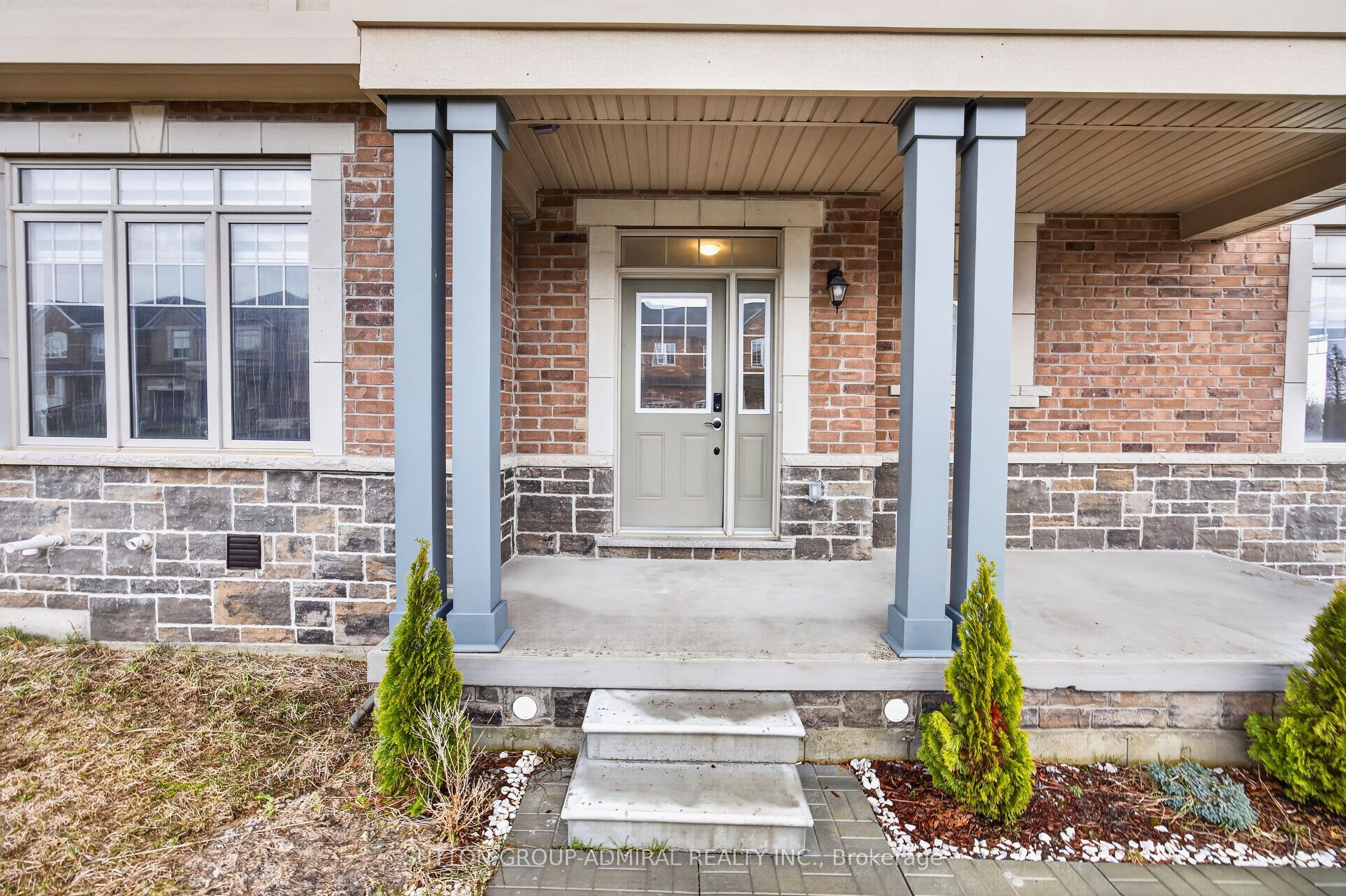 2237 Grainger Loop, Innisfil, ON L9S 0N1 photo 4