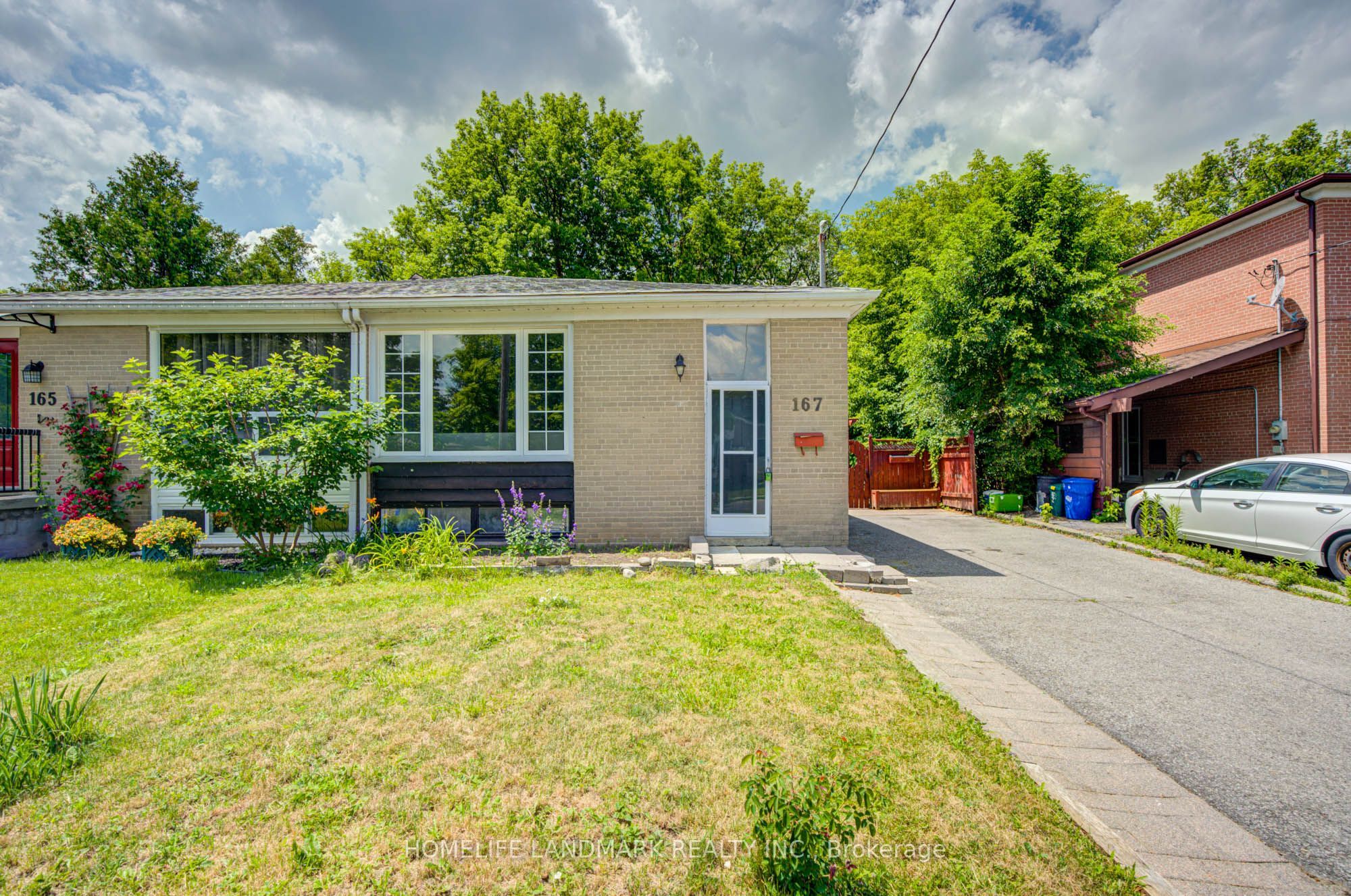 167 Taylor Mills Drive N Basemet, Richmond Hill, ON L4C 2T5 photo 2