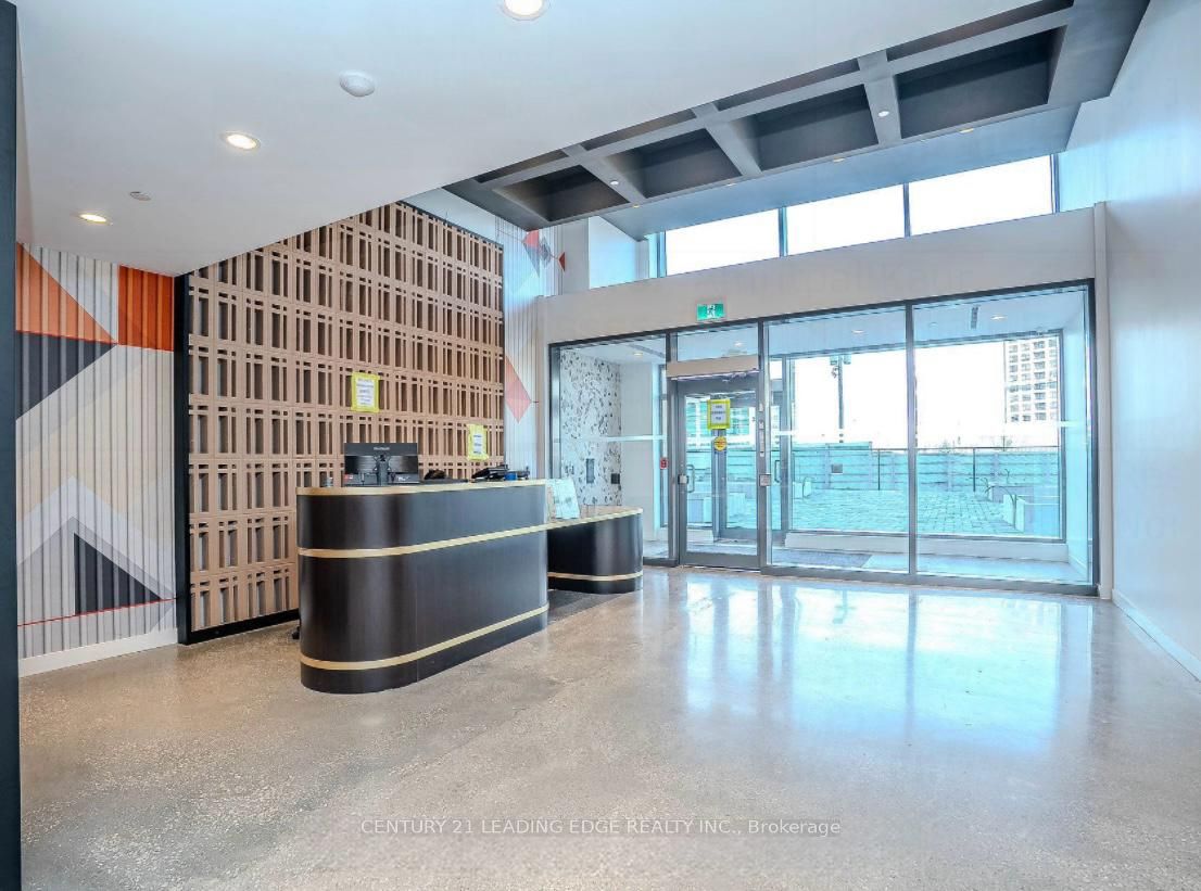 498 Caldari Road 2426, Vaughan, ON L4K 0R4 photo 3