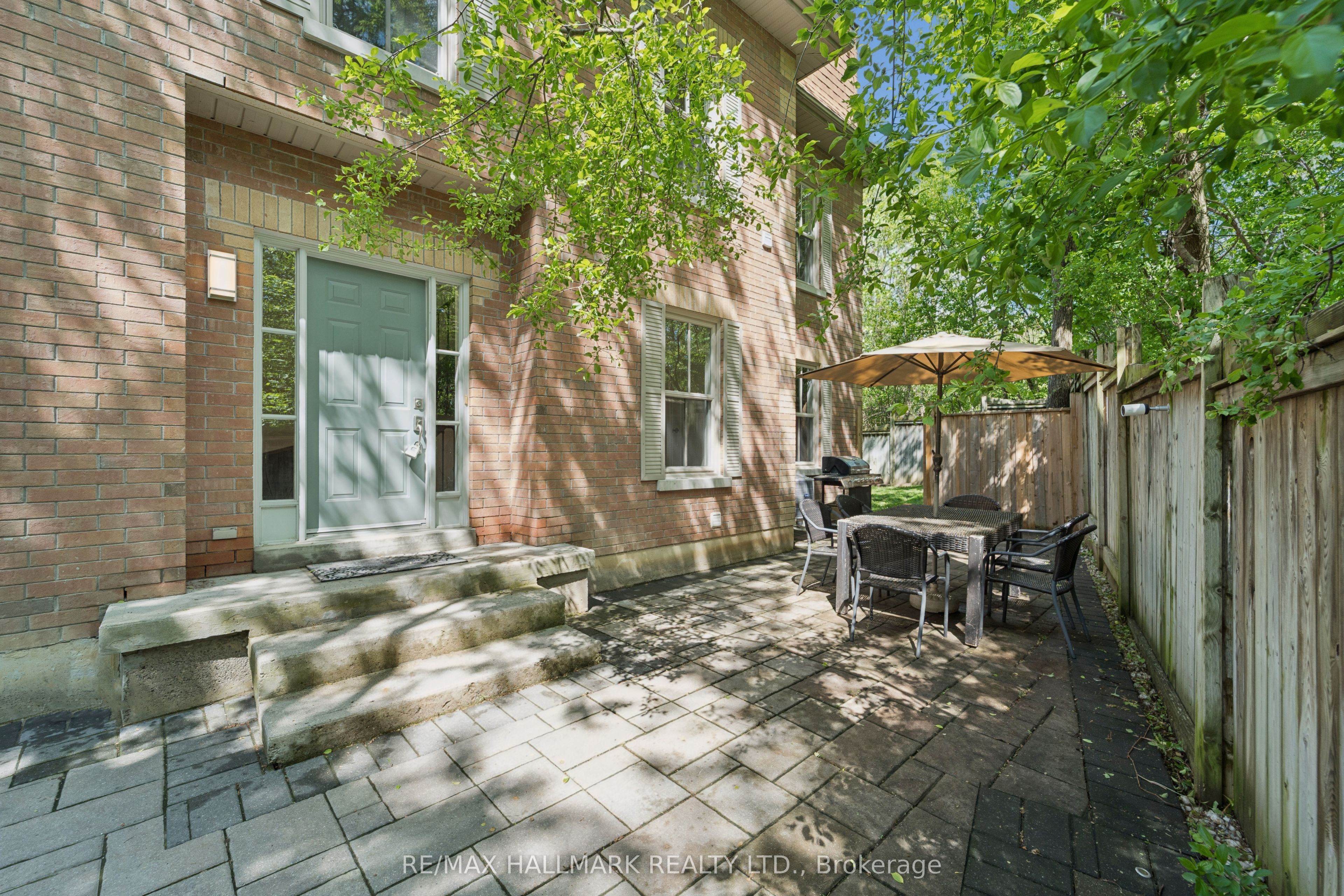 13 E J Lennox Way, Markham, ON L3R 5K7 photo 2