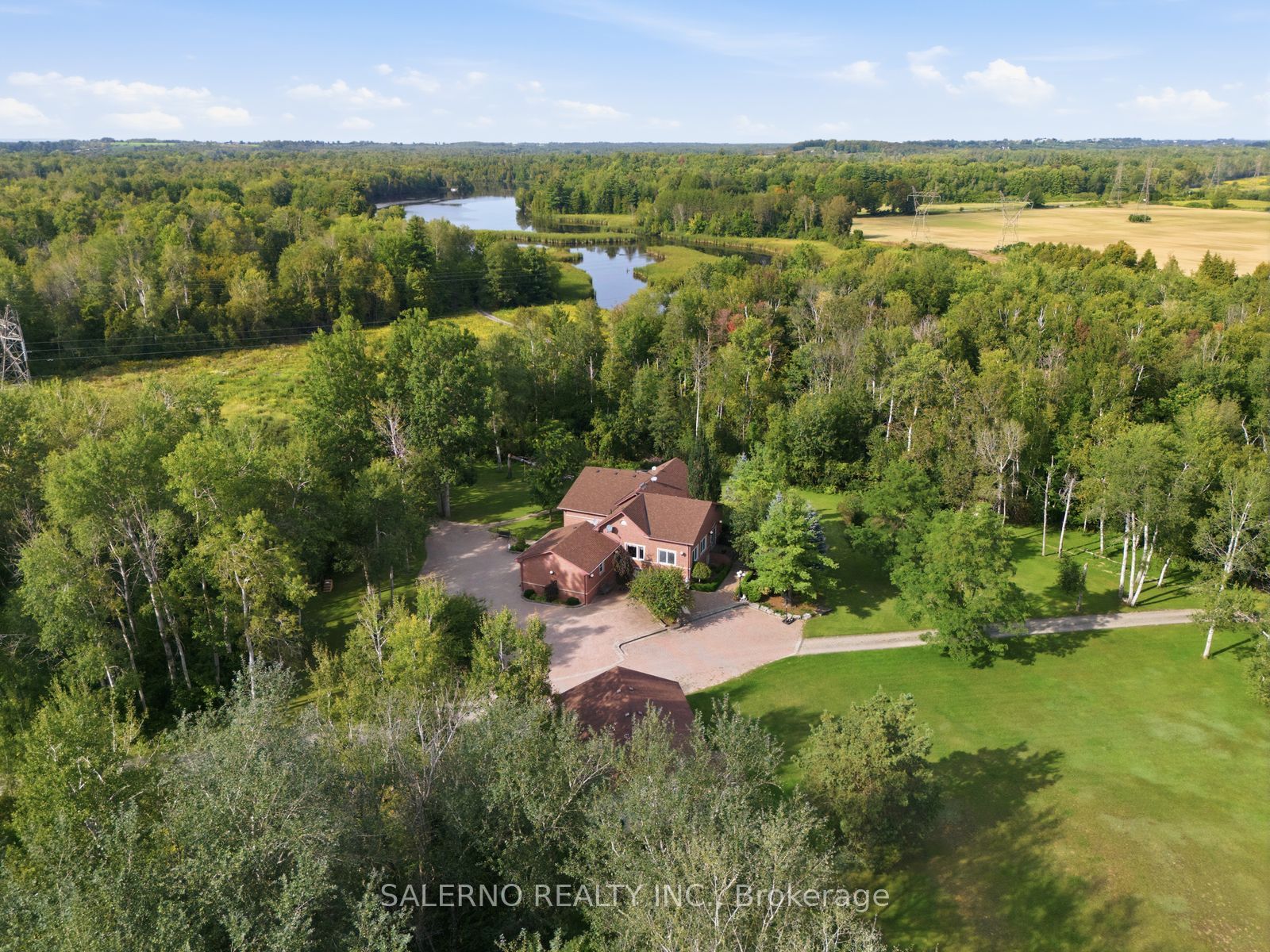 48 Aird Court, Georgina, ON L0E 1A0 photo 2