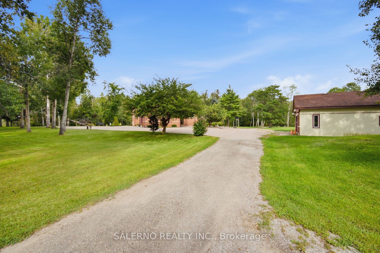 48 Aird Court, Georgina, ON L0E 1A0 photo 4